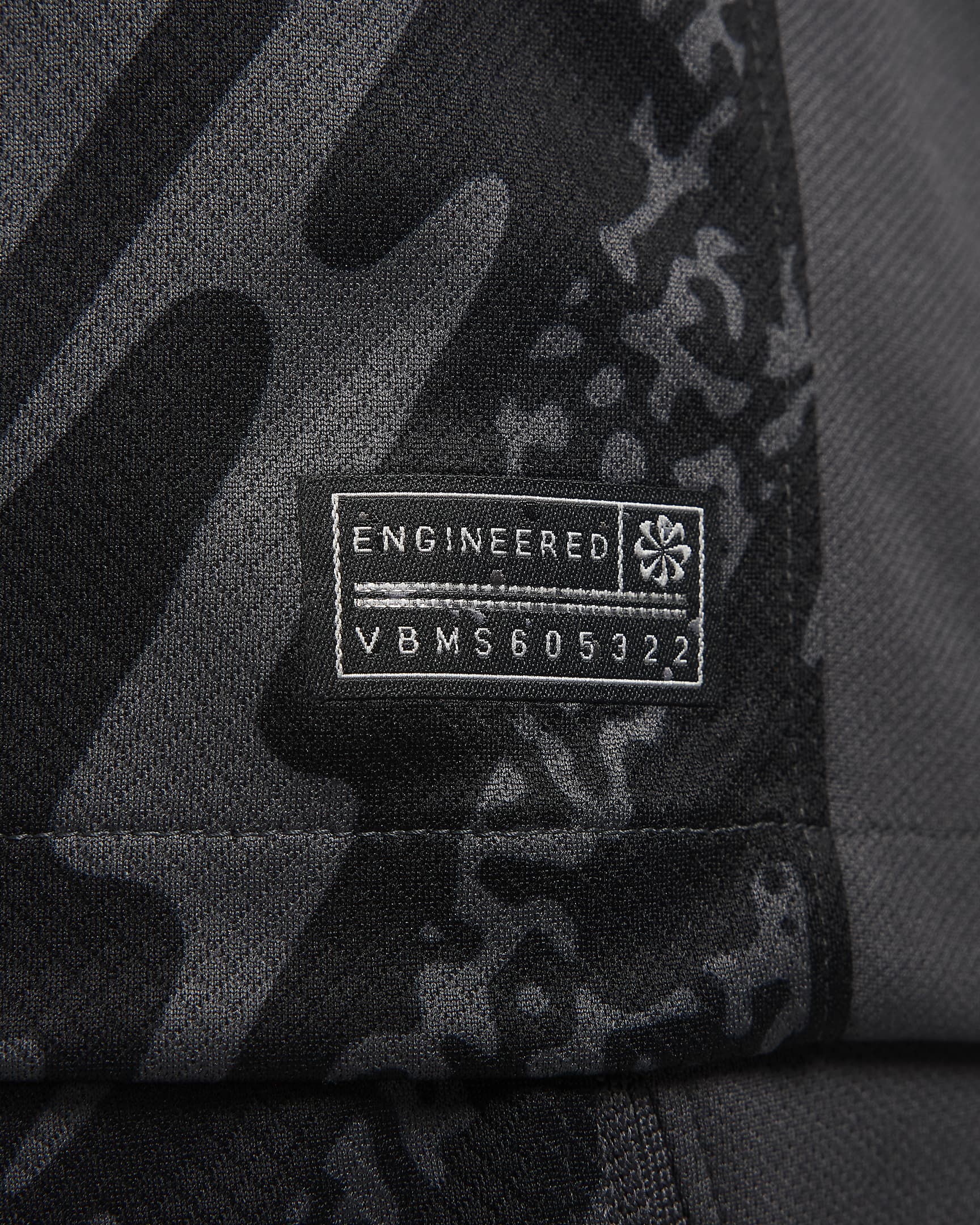 Liverpool FC Stadium Goalkeeper 男款 Nike Dri-FIT 足球復刻版短袖球衣 - Anthracite/黑色/白色