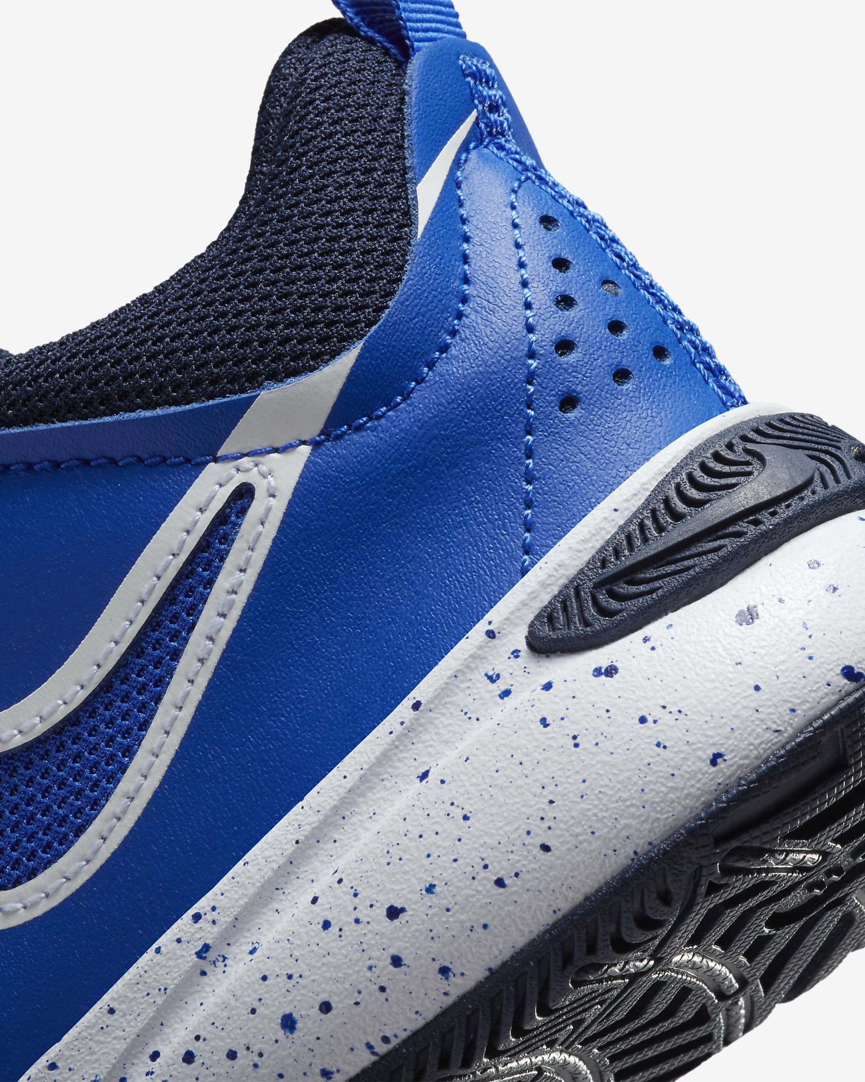 Nike Team Hustle D 11 Younger Kids' Shoes. Nike UK