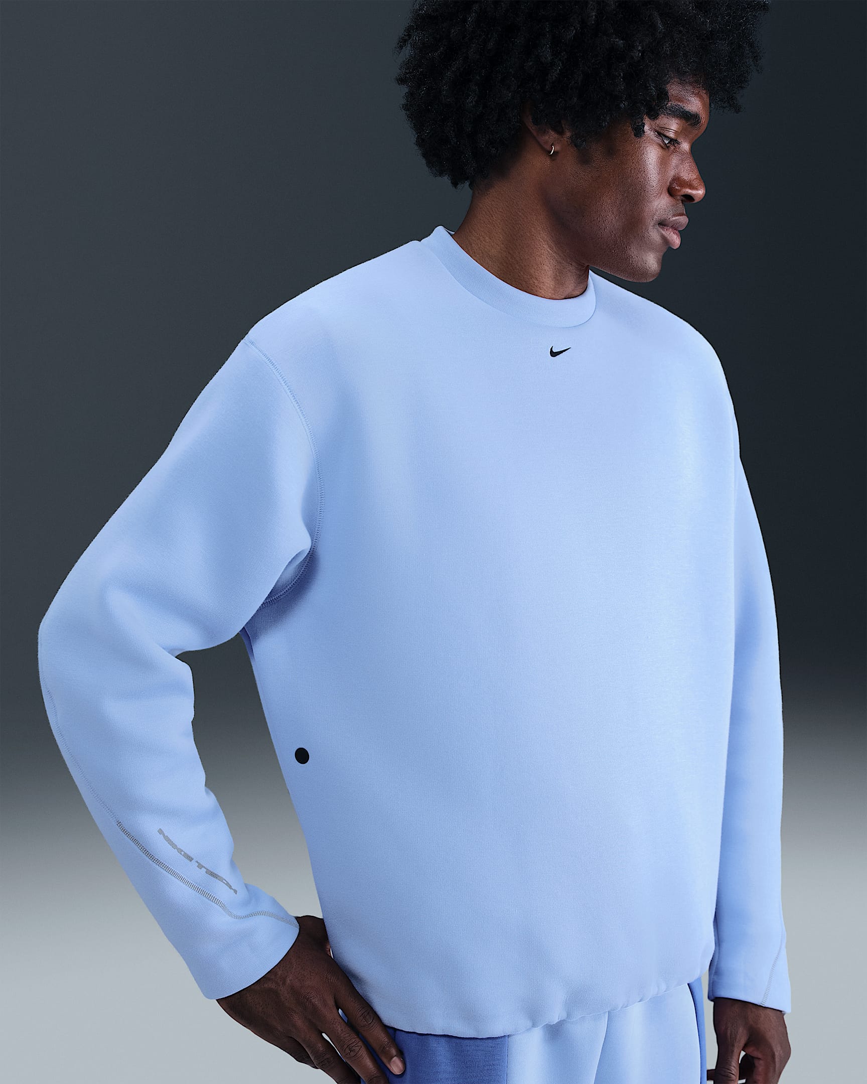Nike Tech Men's Fleece Loose Fit Crew - Aluminum/Black