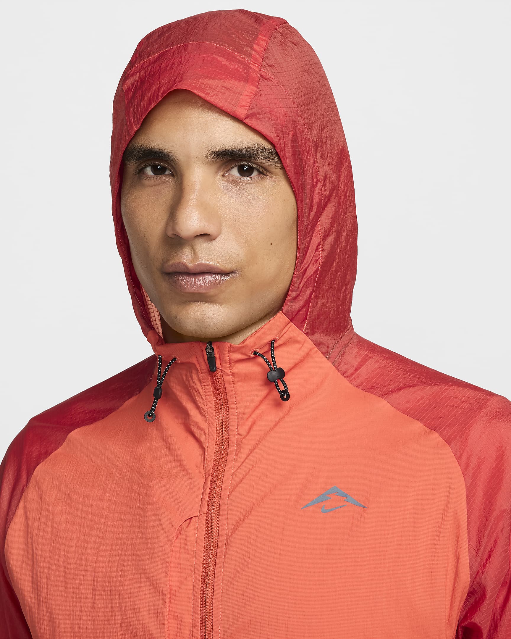 Nike Trail Aireez Men's Running Jacket - Vintage Coral/Dragon Red/Black