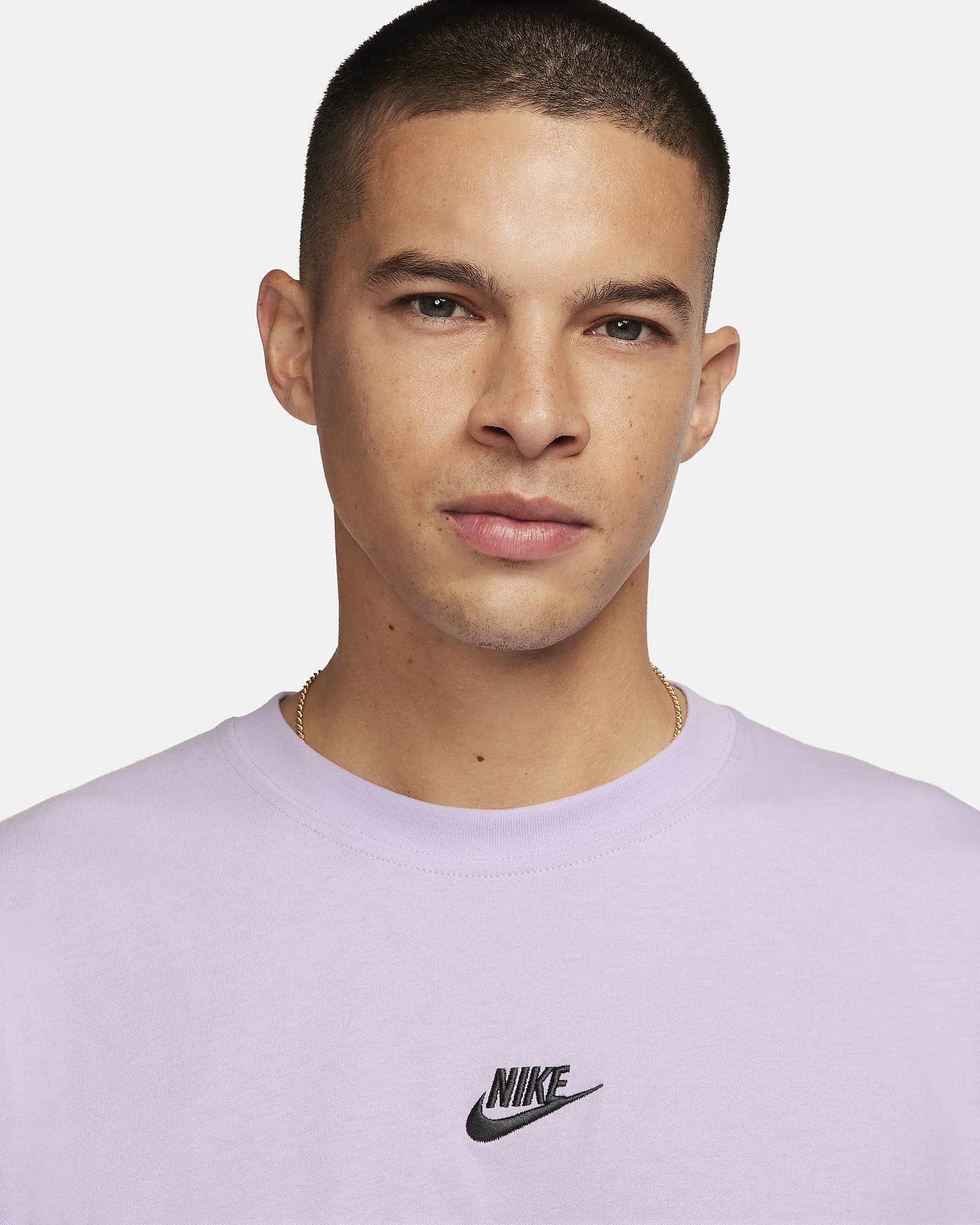 Nike Sportswear Men's T-Shirt. Nike IE