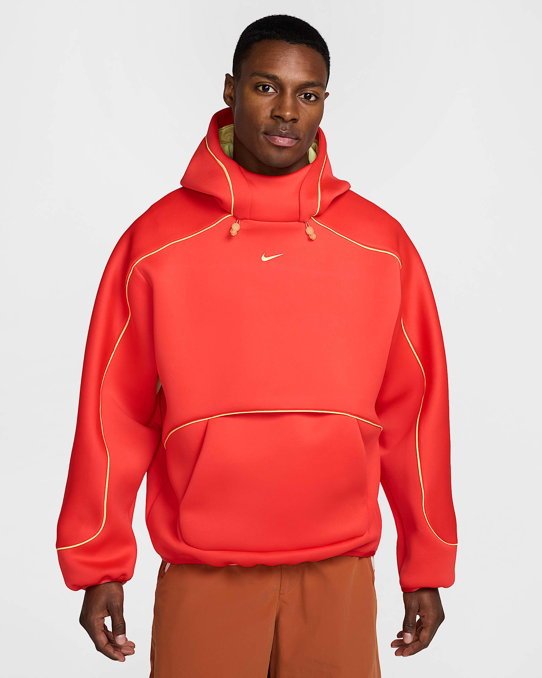 Nike Project F.R.O.G. เสื้อมีฮู้ดผู้ชายแบบสวม - Light Crimson/Light Lemon Twist/Light Lemon Twist