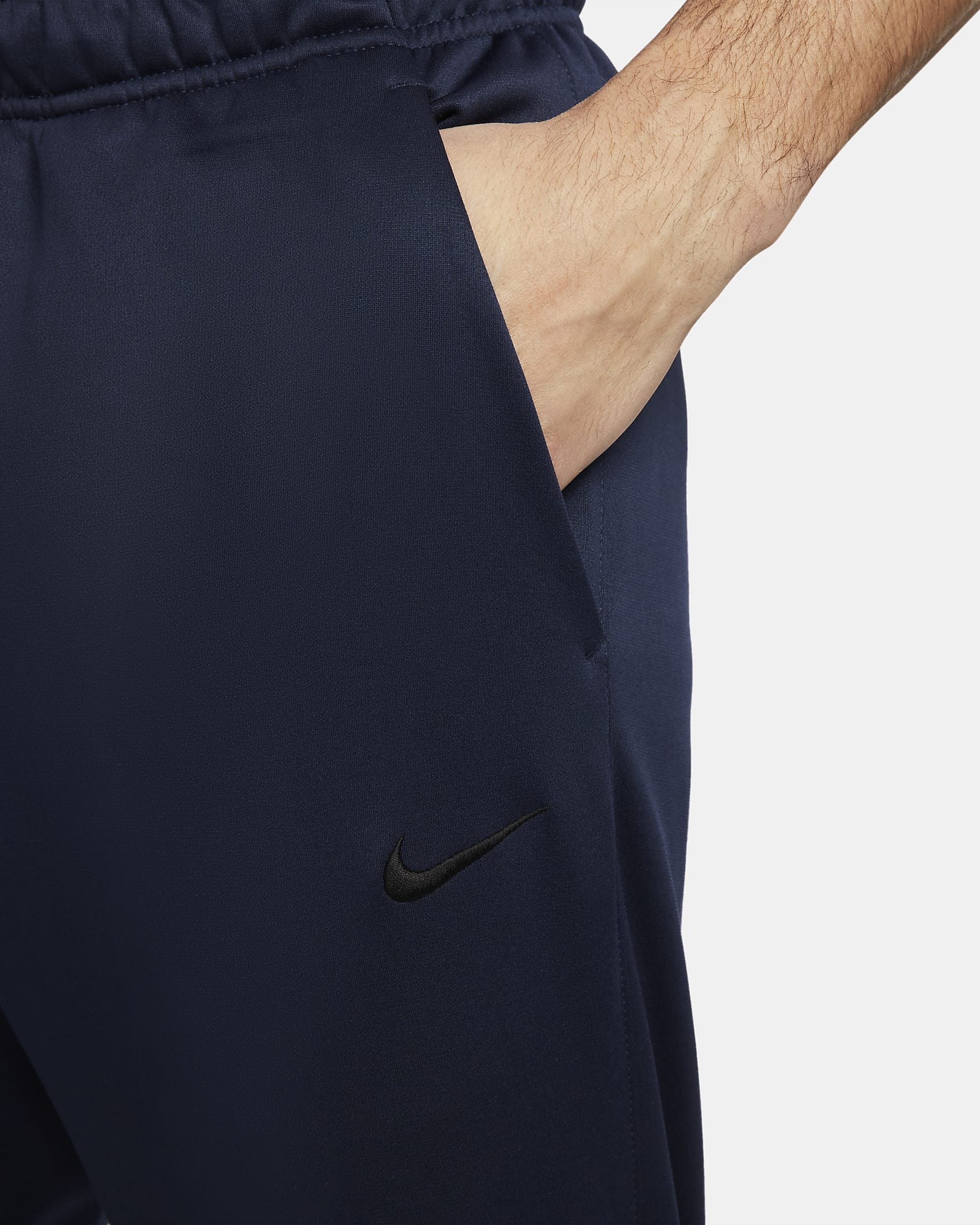 Nike Therma Men's Therma-FIT Tapered Fitness Trousers. Nike NL