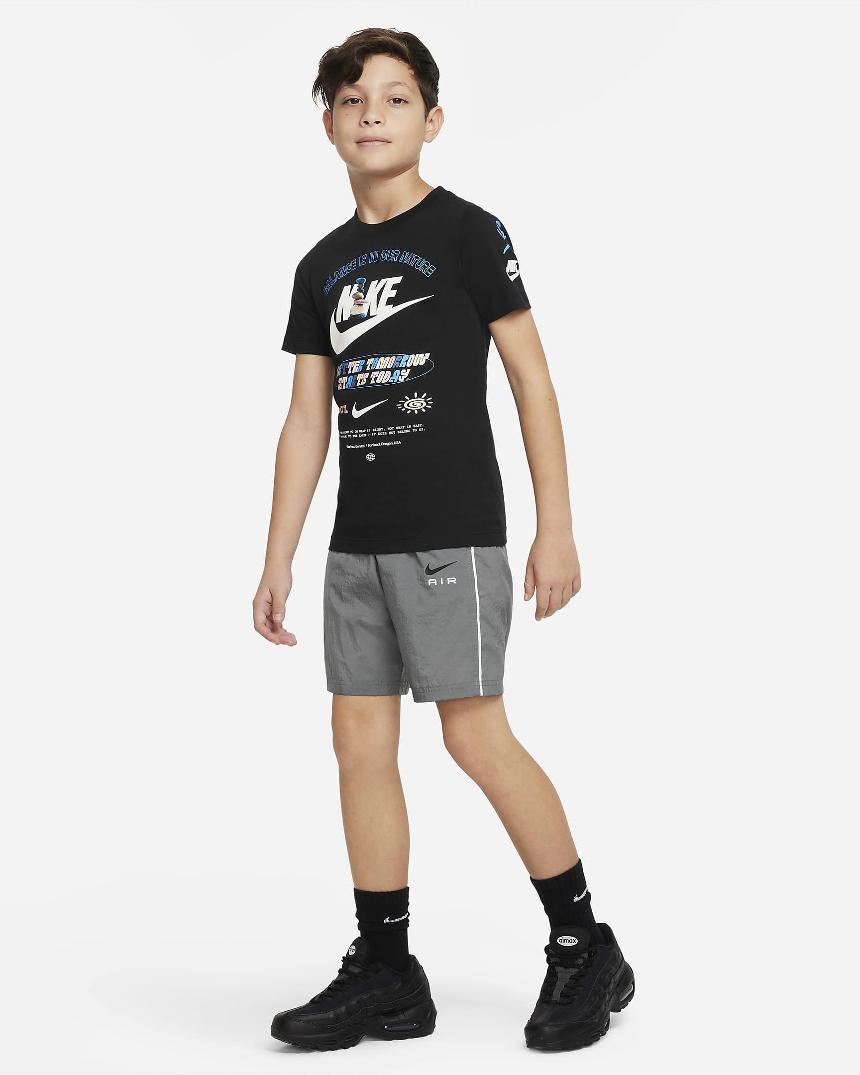 Nike Sportswear Big Kids' T-Shirt. Nike.com