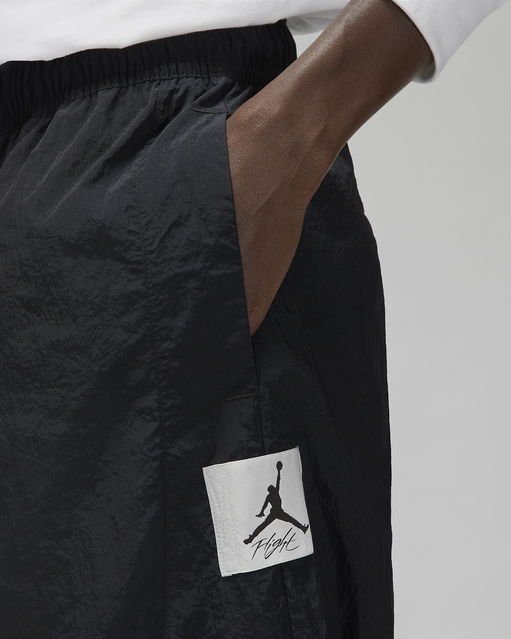 Jordan Essential Men's Statement WarmUp Trousers. Nike GB