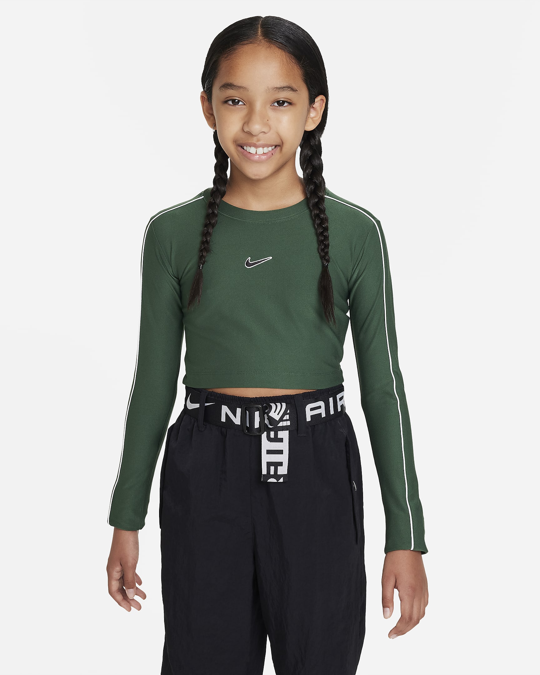 Nike Sportswear Older Kids' (Girls') Long-Sleeve Cropped Top. Nike SI