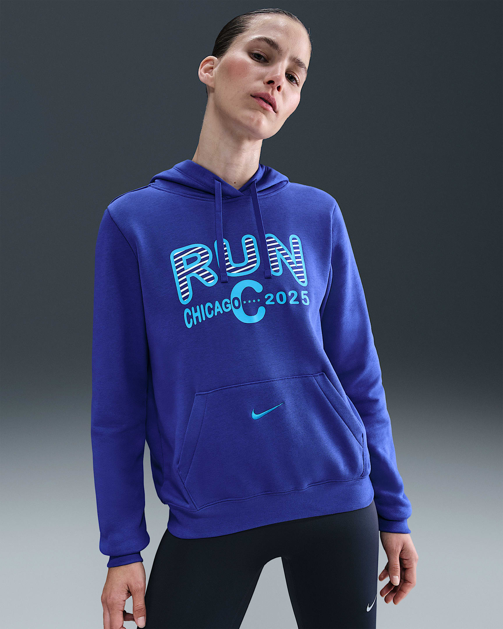 Nike Sportswear Club Women's Pullover Hoodie - Deep Night/Light Current Blue