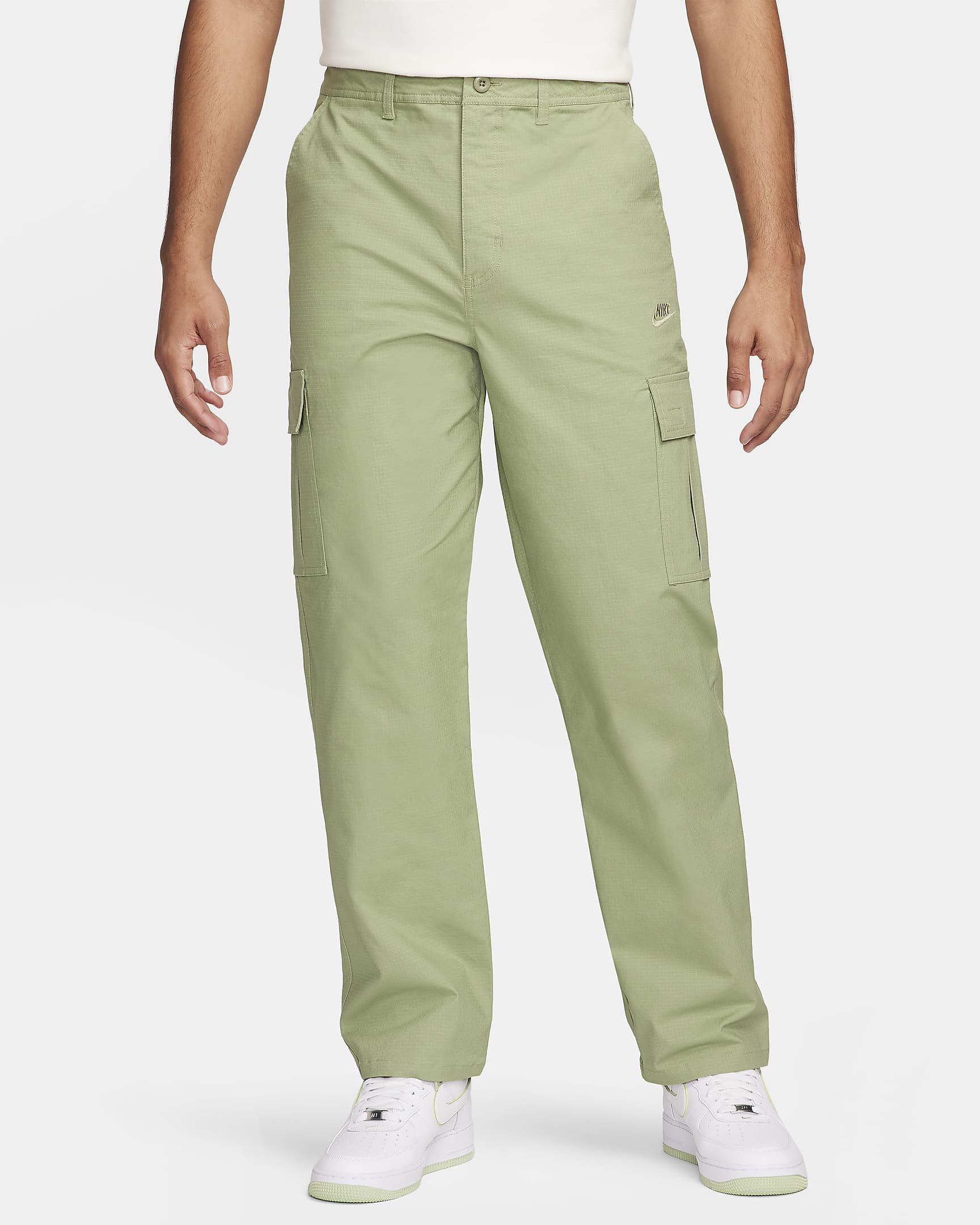 Nike Club Men's Cargo Trousers - Oil Green/Oil Green