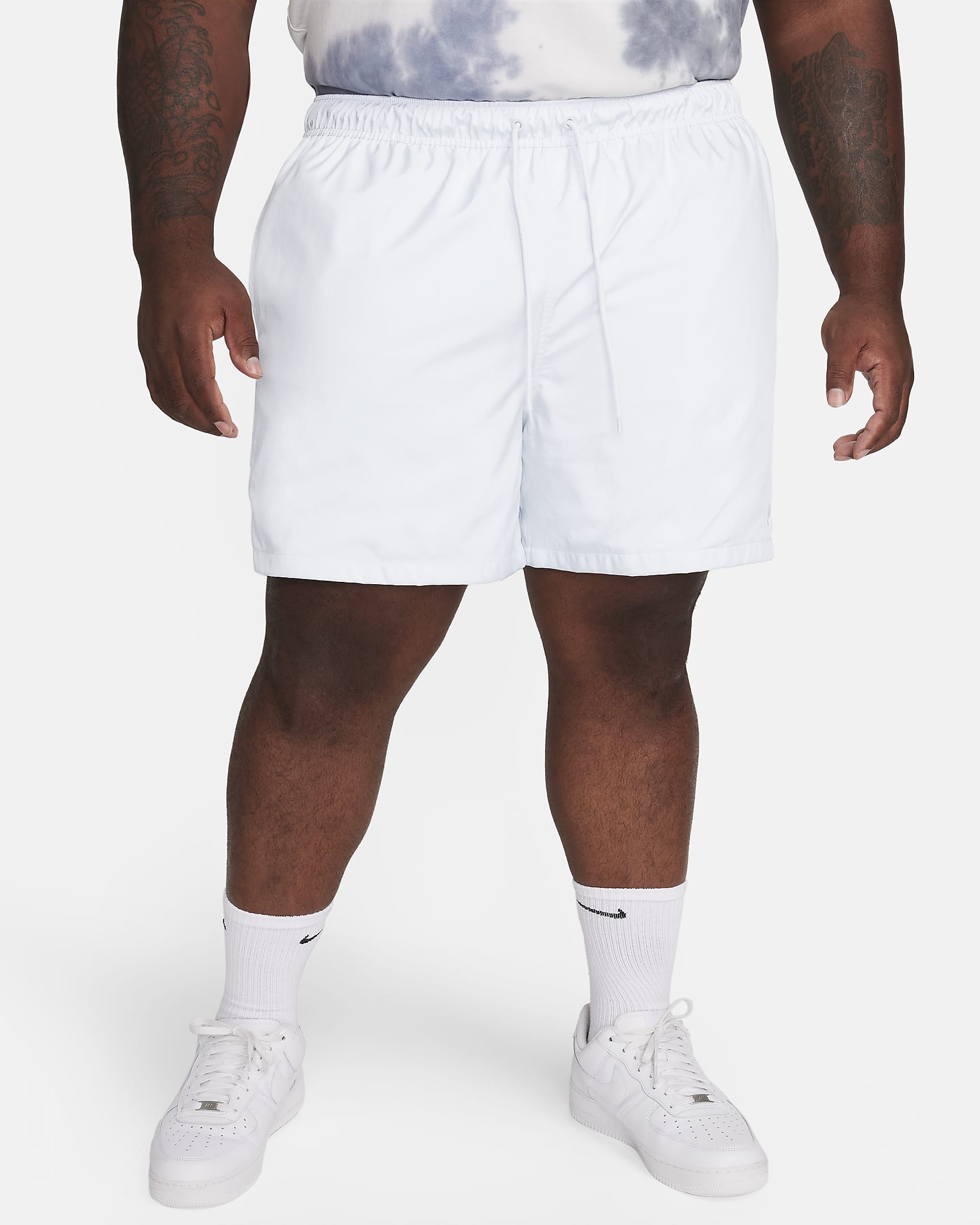 Nike Club Men's Woven Flow Shorts - Pure Platinum/White