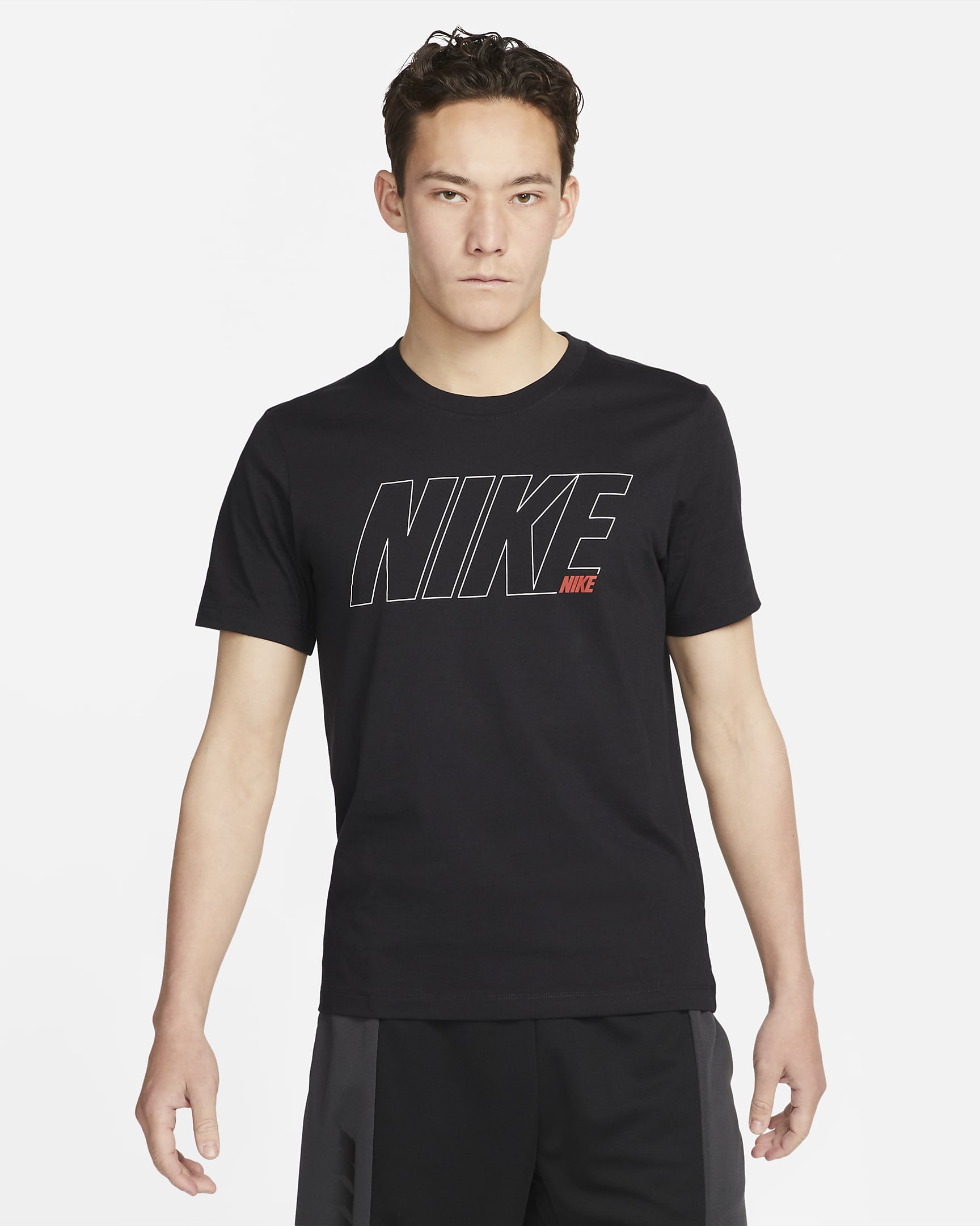 Nike Dri-FIT 男款圖樣訓練 T 恤 - 黑色