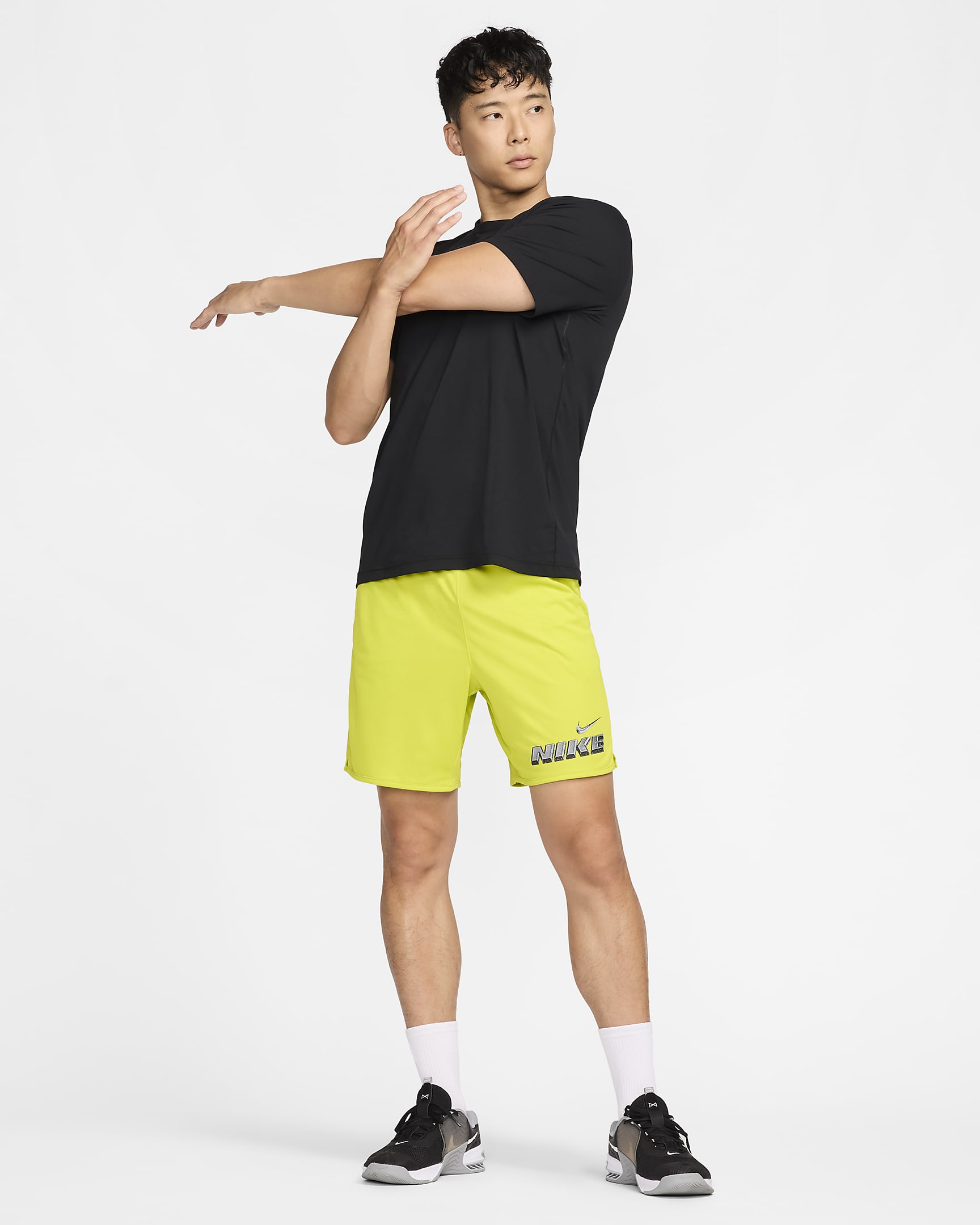 Nike Totality Men's 18cm (approx.) Dri-FIT Unlined Versatile Shorts - Bright Cactus/Black