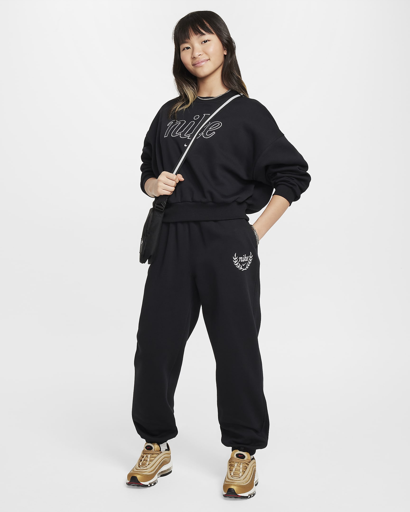 Nike Sportswear Club Fleece lockere Hose (Mädchen) - Schwarz/Weiß