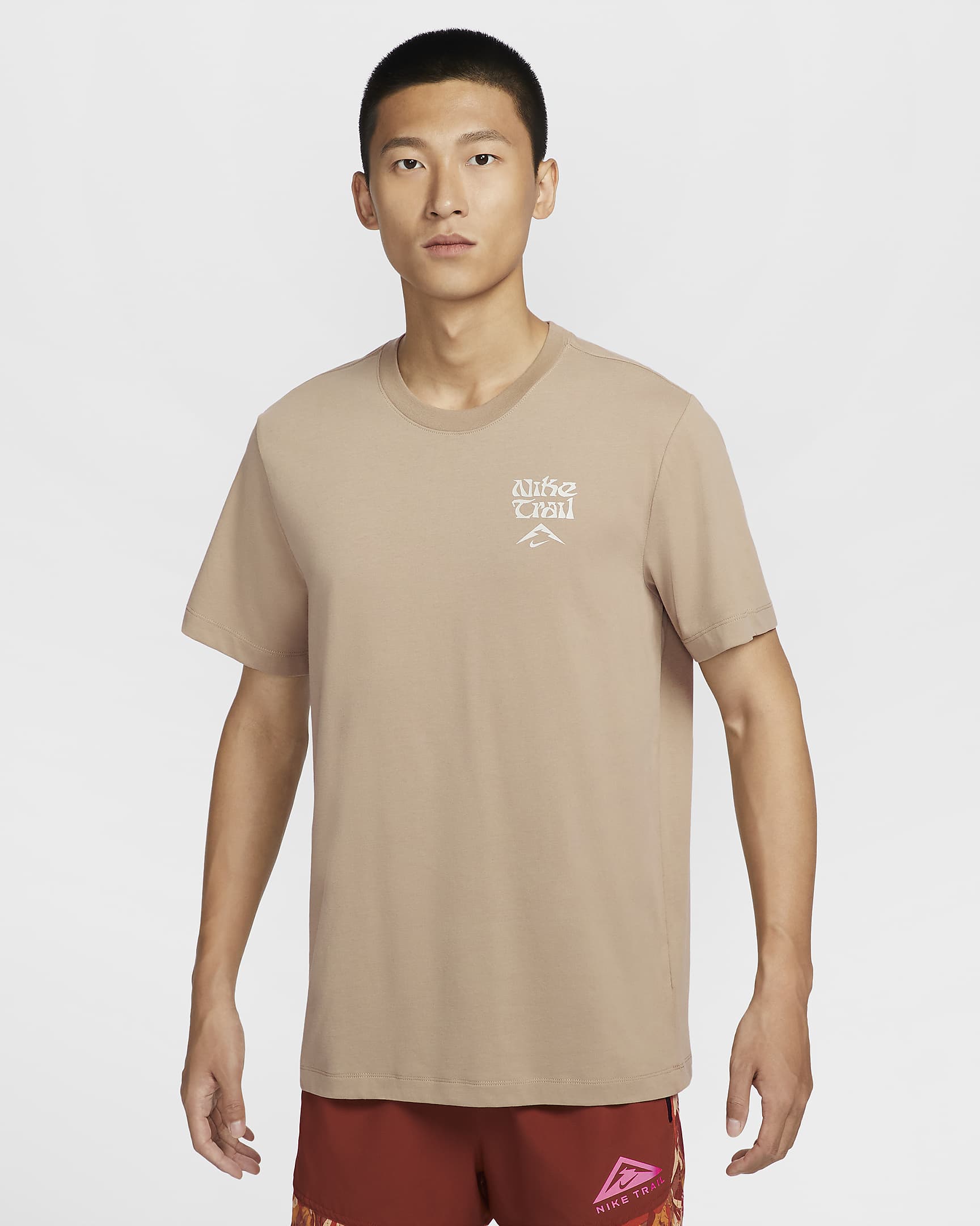 ナイキ メンズ Dri-FIT ランニング Tシャツ - カーキ