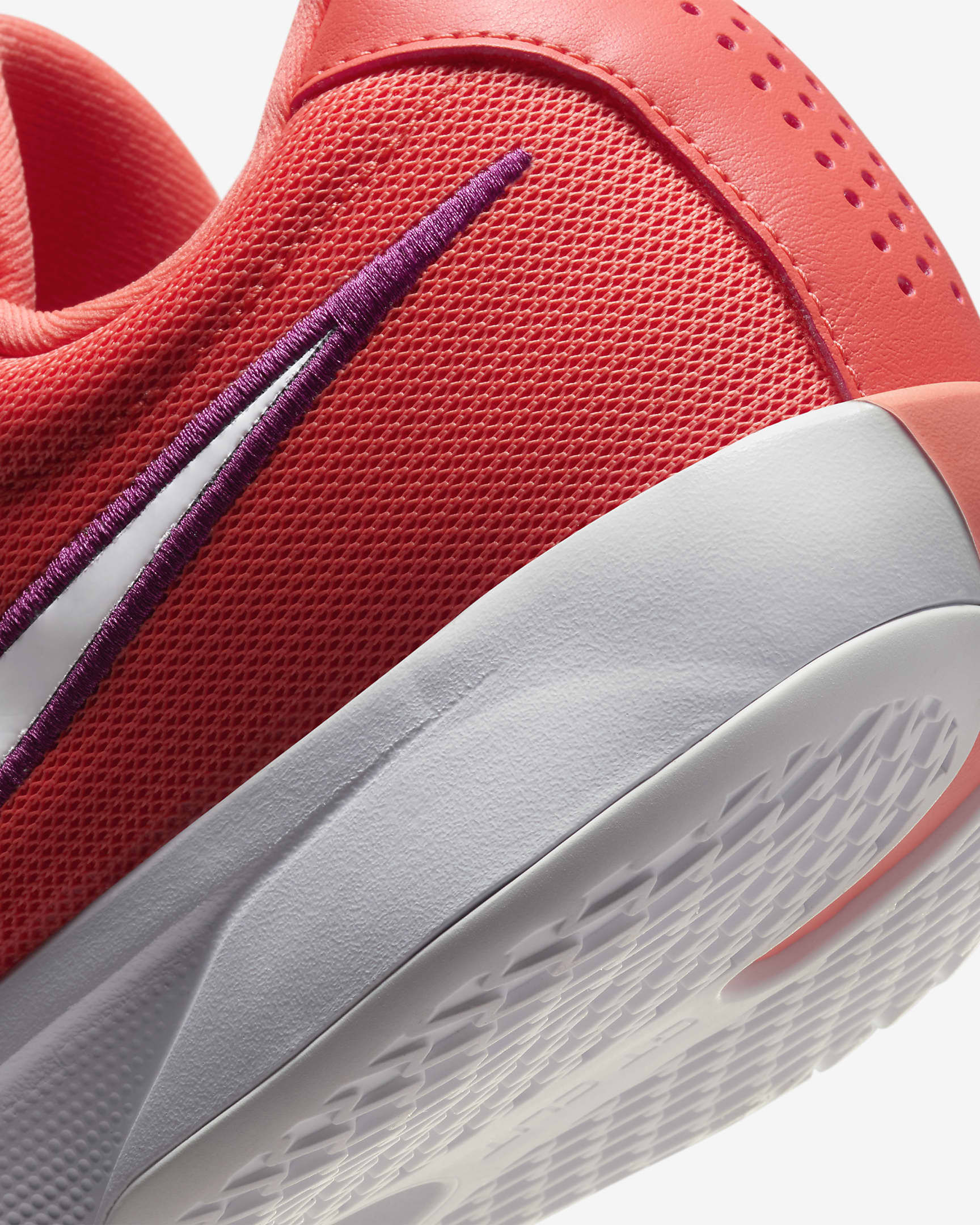 Nike G.T. Chaussure de basket Nike G.T. Cut Academy - Light Wild Mango/Hot Fuchsia/Plum Dust/Blanc