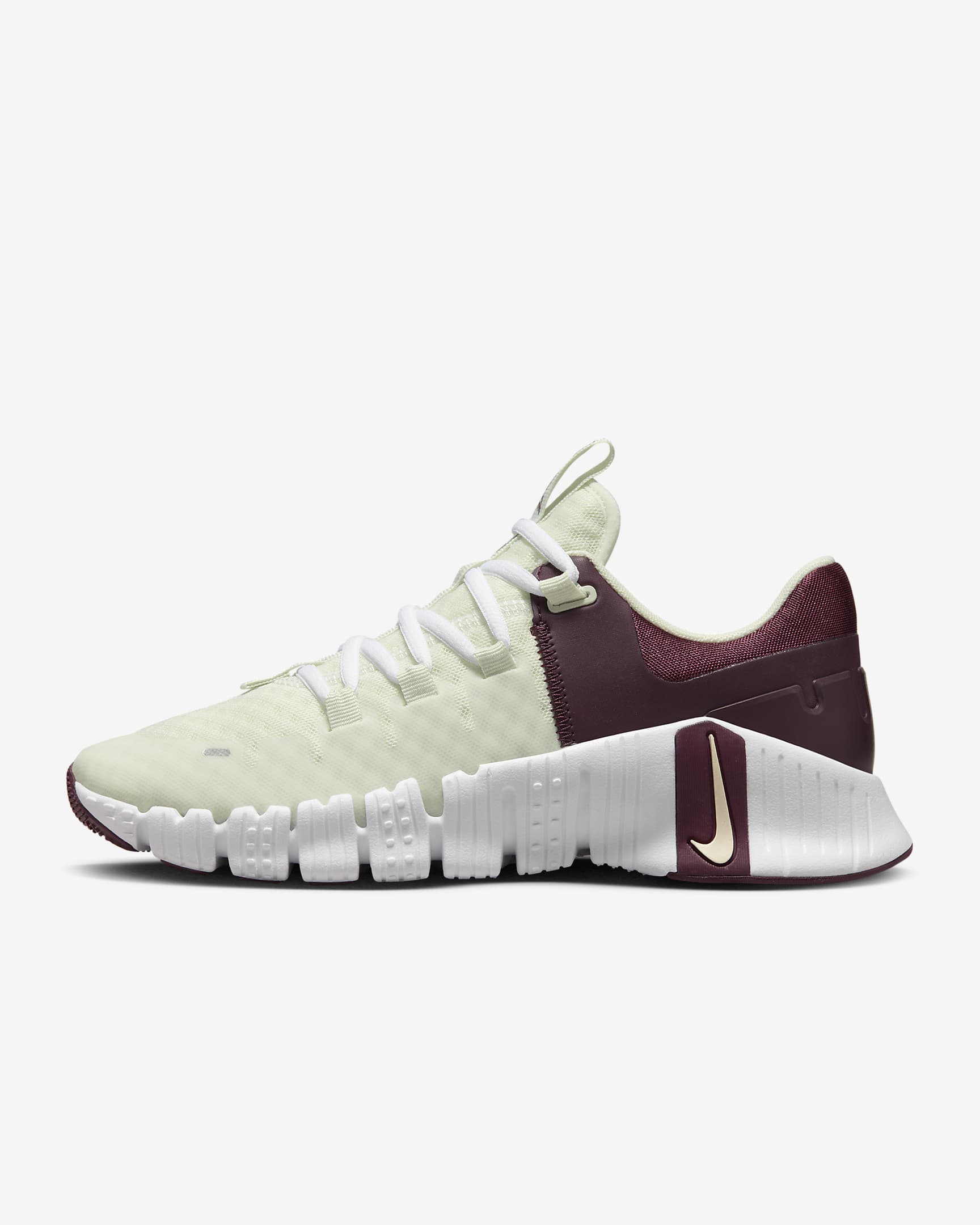 Nike Free Metcon 5 Women's Training Shoes. Nike IE