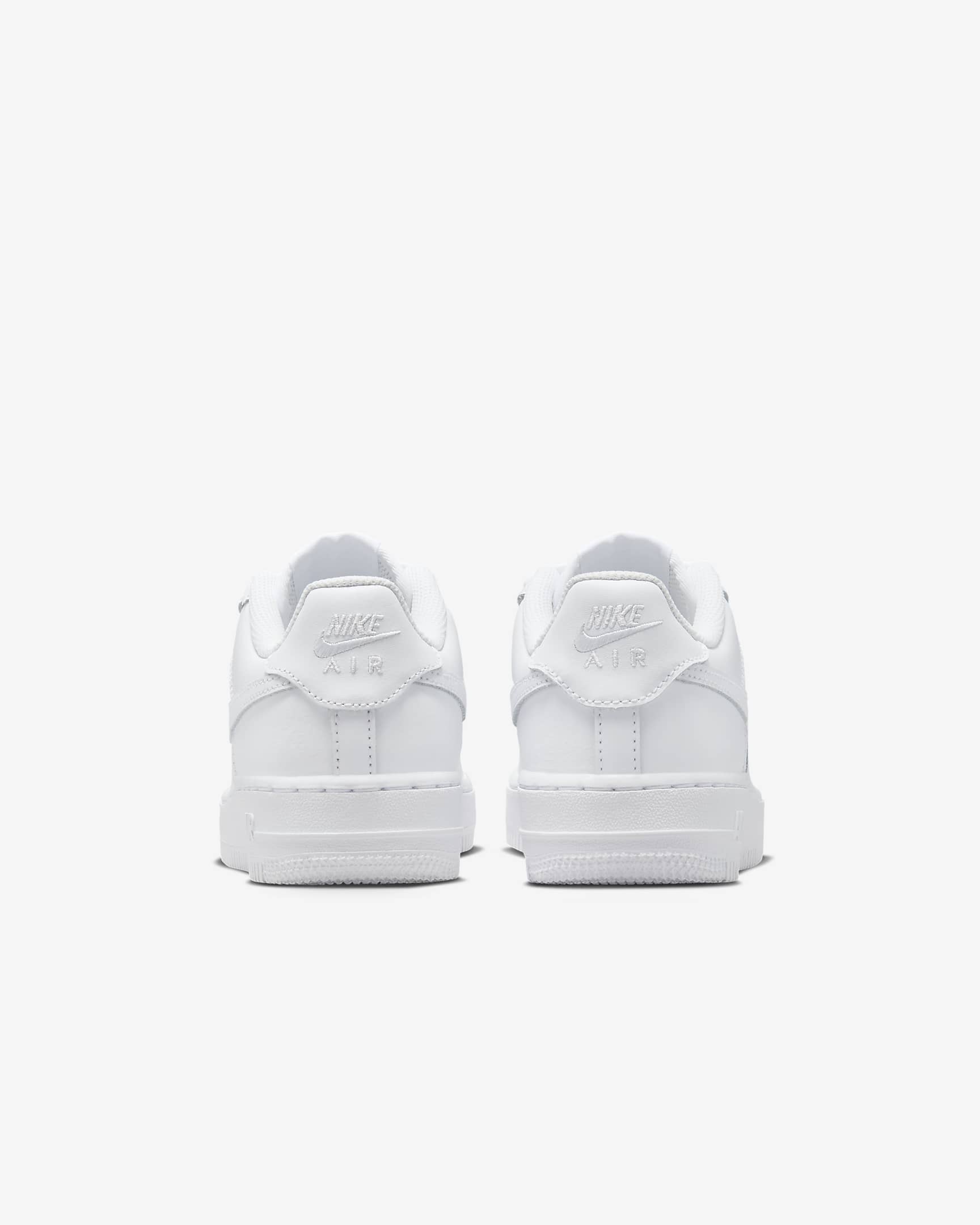 รองเท้าเด็กโต Nike Air Force 1 LE - ขาว/ขาว/ขาว/ขาว