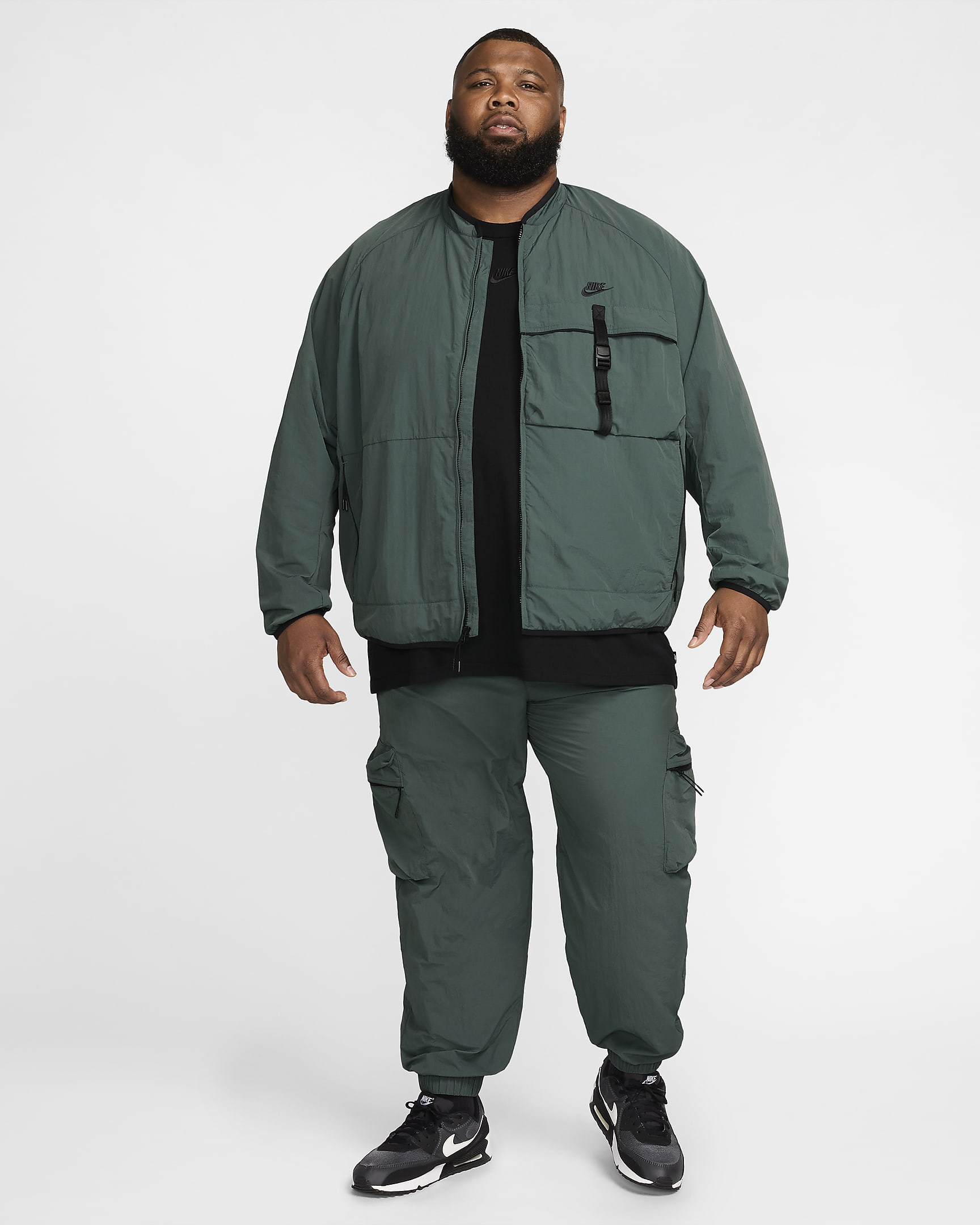 Giacca in tessuto Nike Tech – Uomo - Vintage Green/Nero