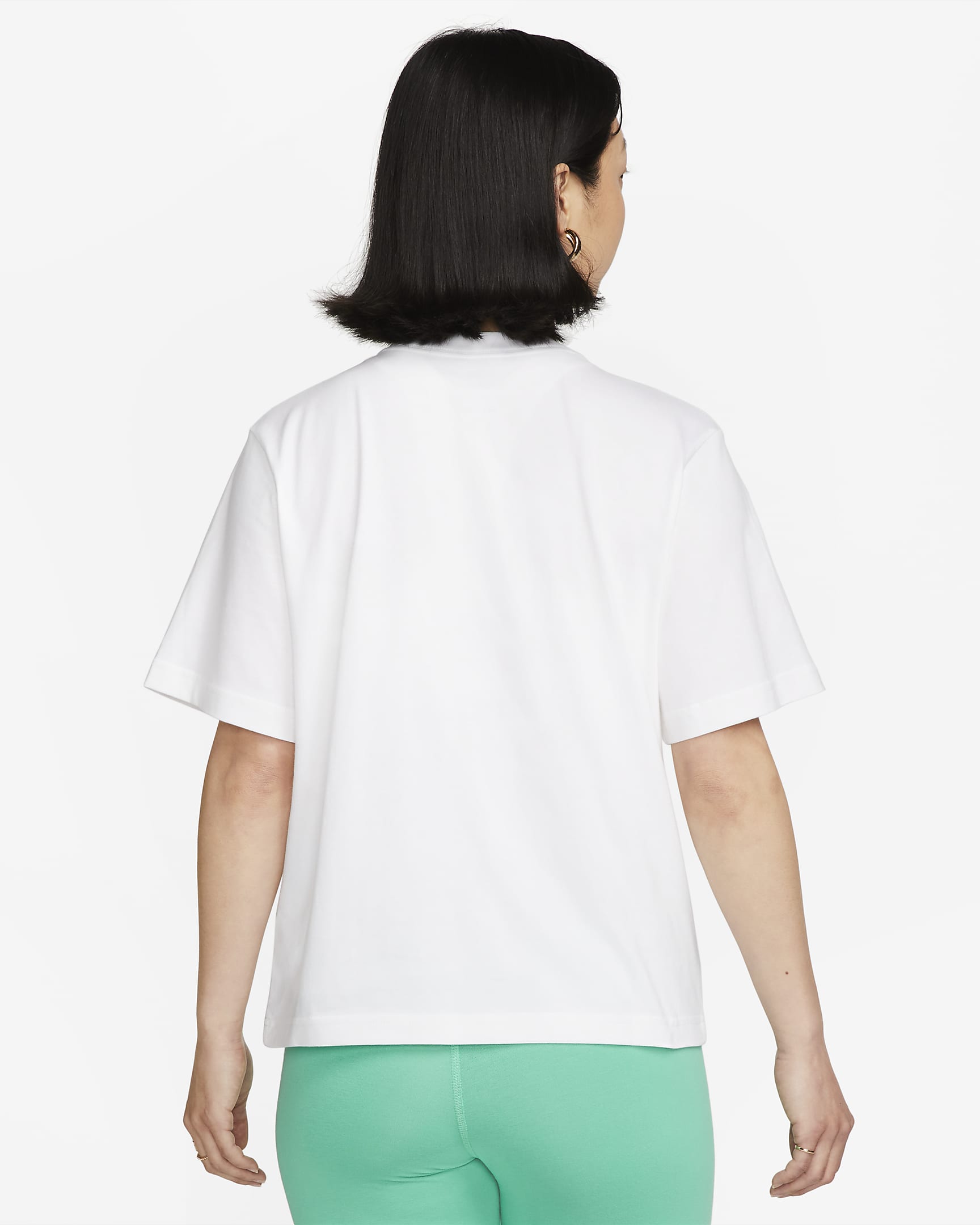 Nike Sportswear Women's Boxy TShirt. Nike PH