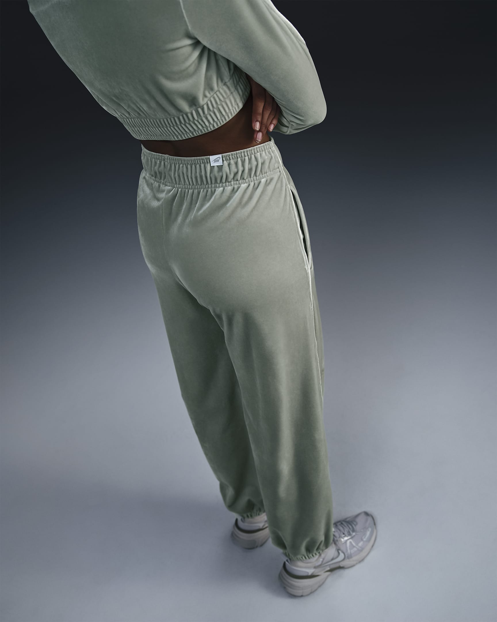 Nike Sportswear Collection Women's Mid-Rise Velour Joggers - Jade Horizon/Sail/Sail