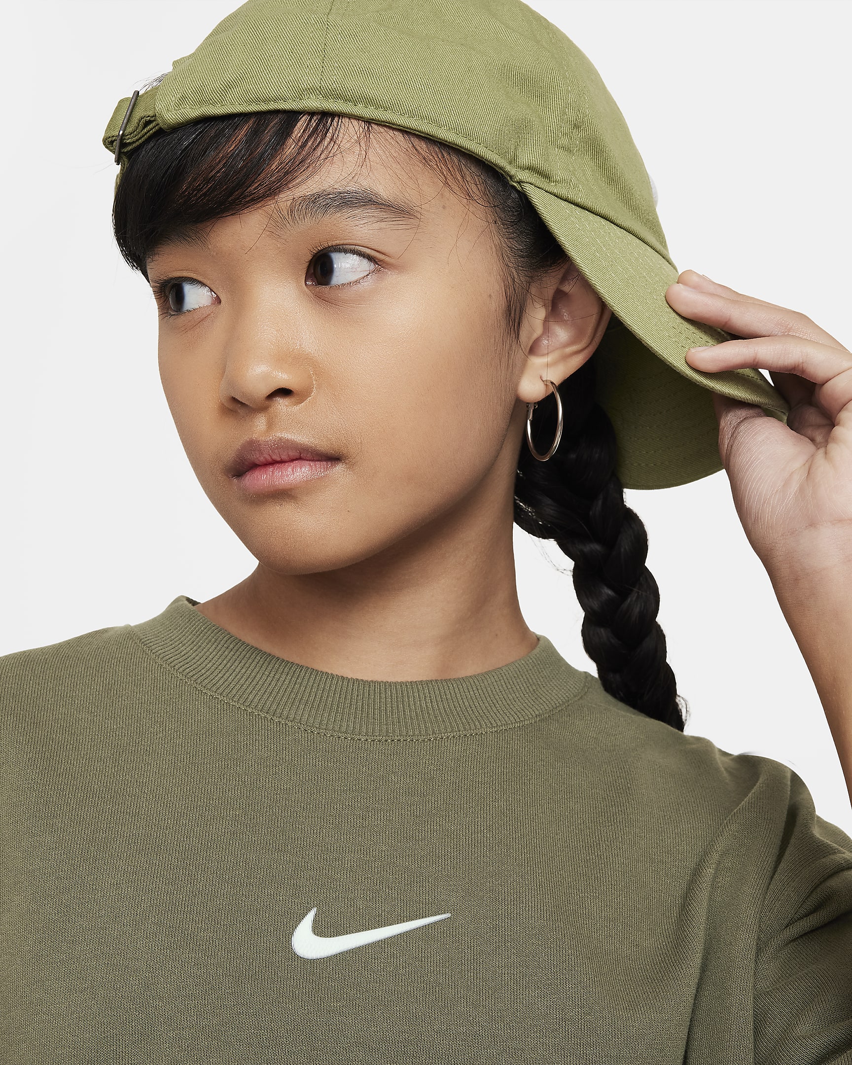 Nike Sportswear Big Kids' (Girls') Dri-FIT Crew-Neck Sweatshirt - Medium Olive