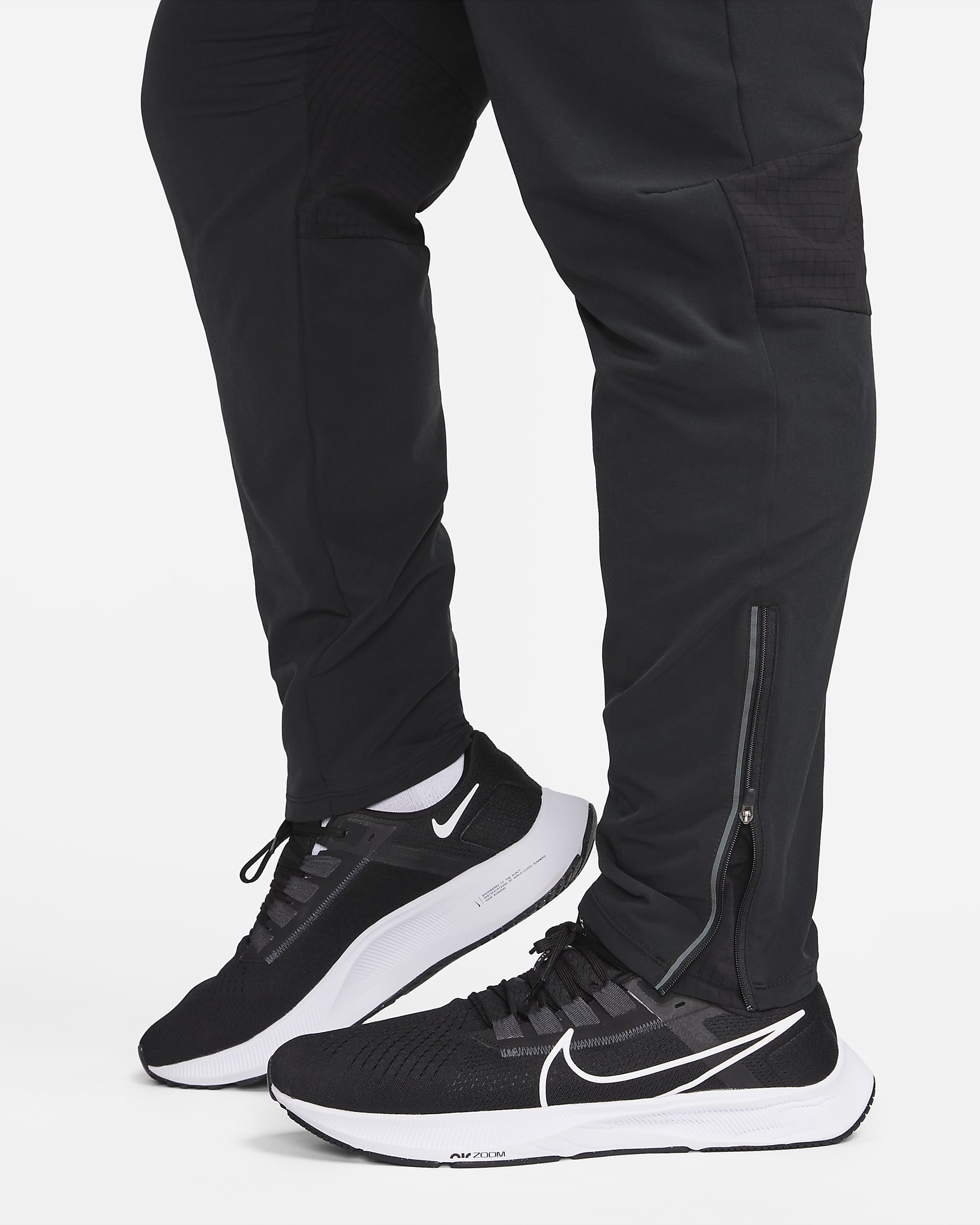 Nike Phenom Men's Dri-FIT Woven Running Trousers. Nike BG