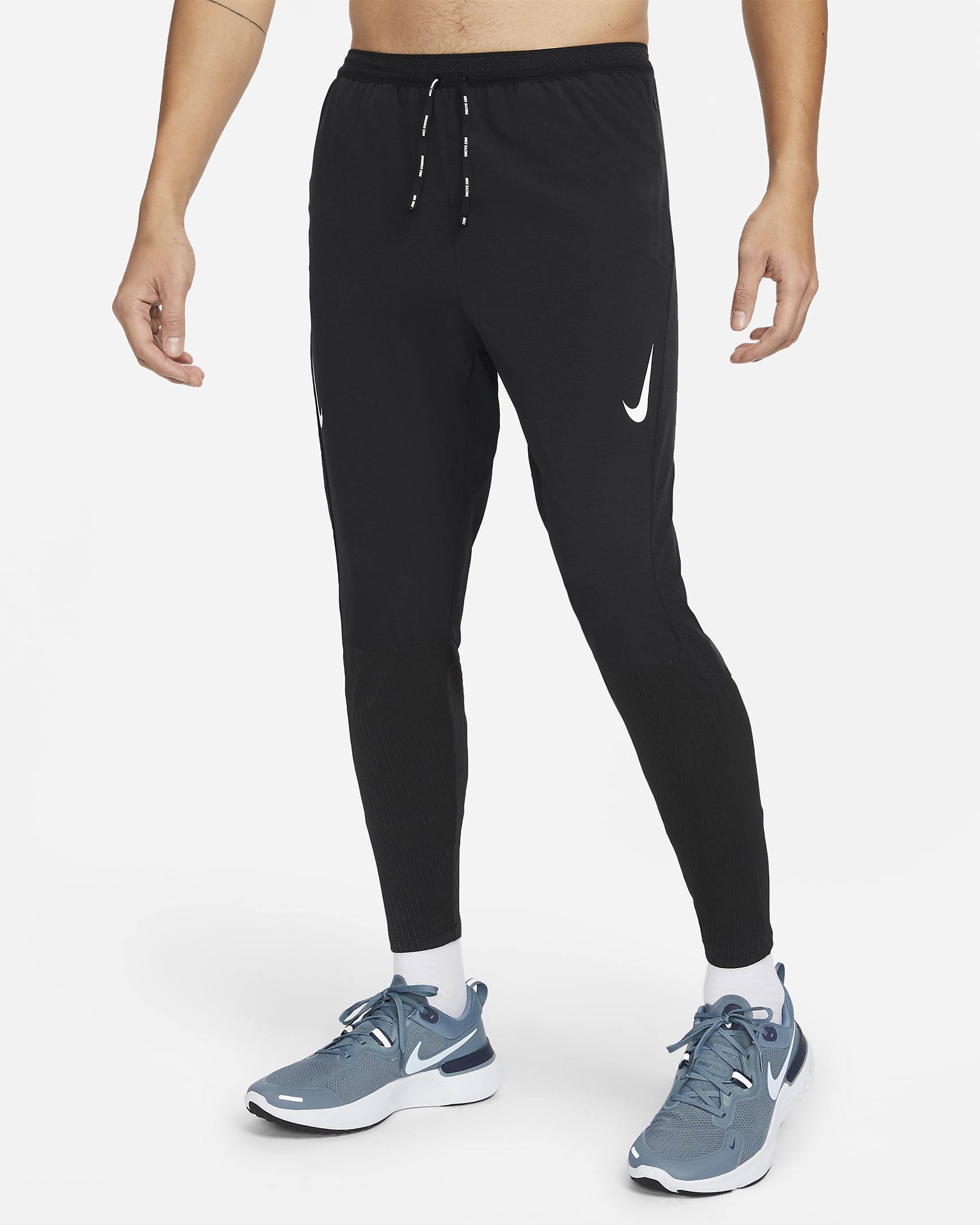 Nike Dri-FIT ADV AeroSwift Men's Racing Trousers. Nike VN