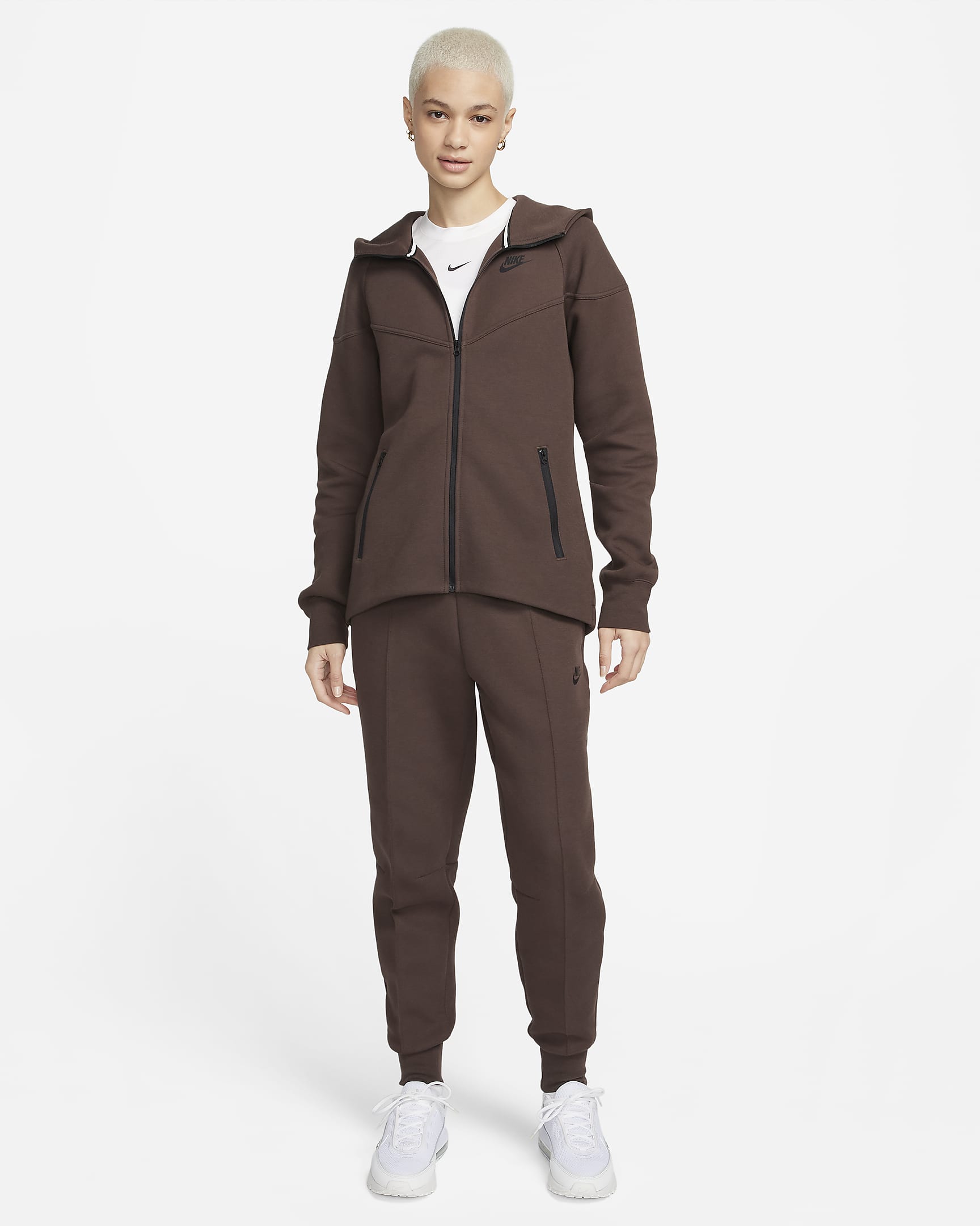 Nike Sportswear Tech Fleece Pantalons jogger de cintura mitjana - Dona - Baroque Brown/Negre