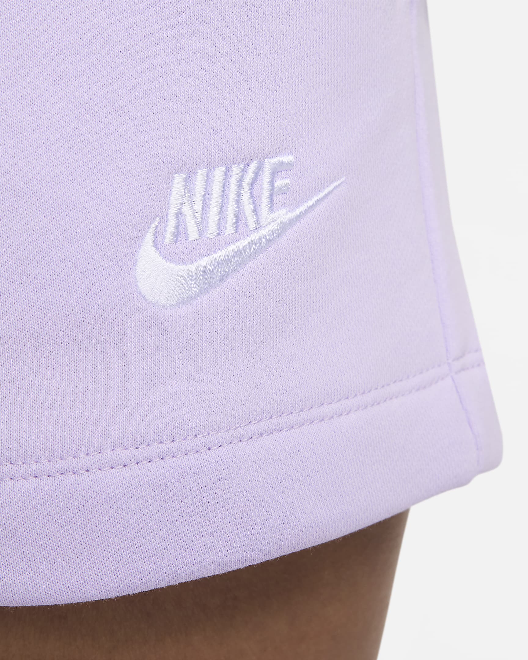 Nike Sportswear Club Fleece Women's Mid-Rise Shorts - Violet Mist/White