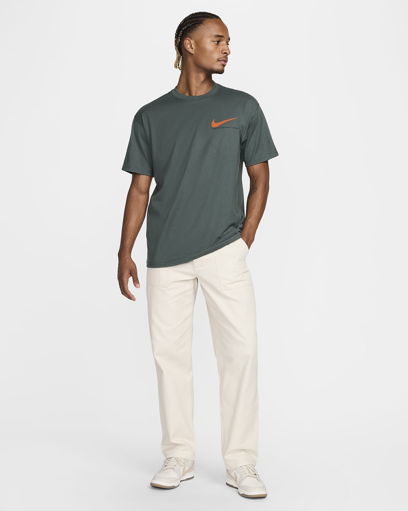 Nike Sportswear Men's Max90 T-Shirt - Vintage Green/Safety Orange