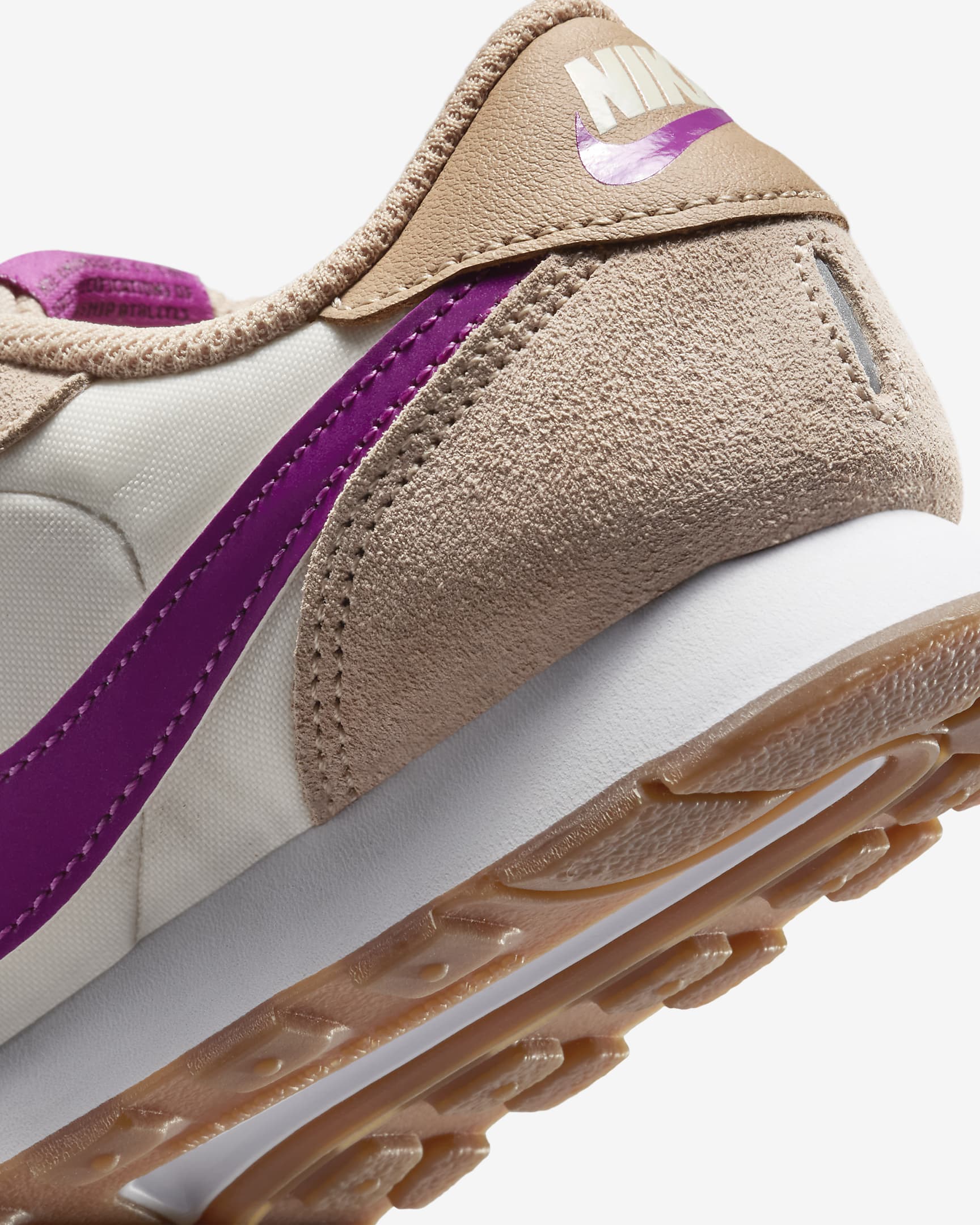 Nike MD Valiant Zapatillas - Niño/a pequeño/a - Hemp/Pale Ivory/Gum Medium Brown/Hot Fuchsia