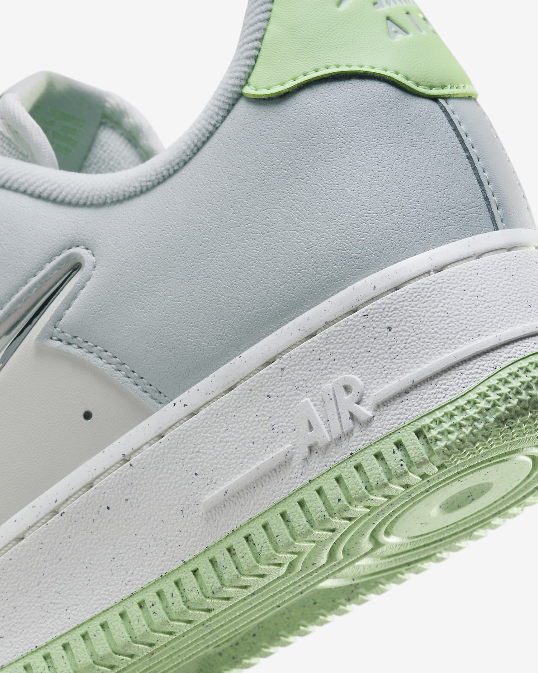 Chaussures Nike Air Force 1 '07 Next Nature SE pour femme - Sea Glass/Light Silver/Sail/Vapor Green