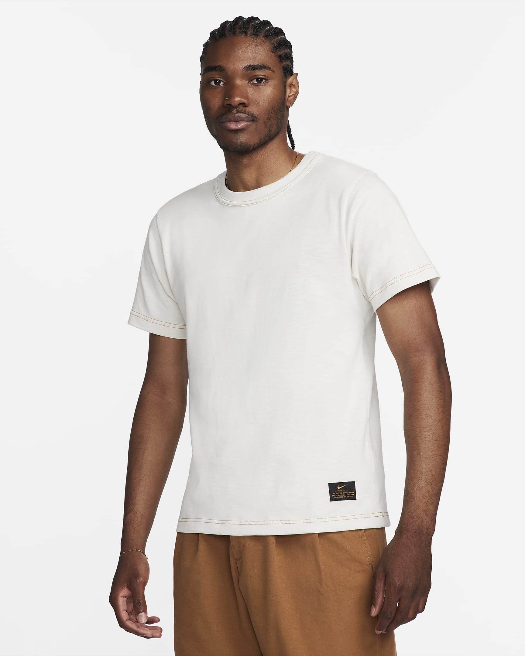 Camisola de malha de manga curta Nike Life para homem - Phantom/Dourado Suede