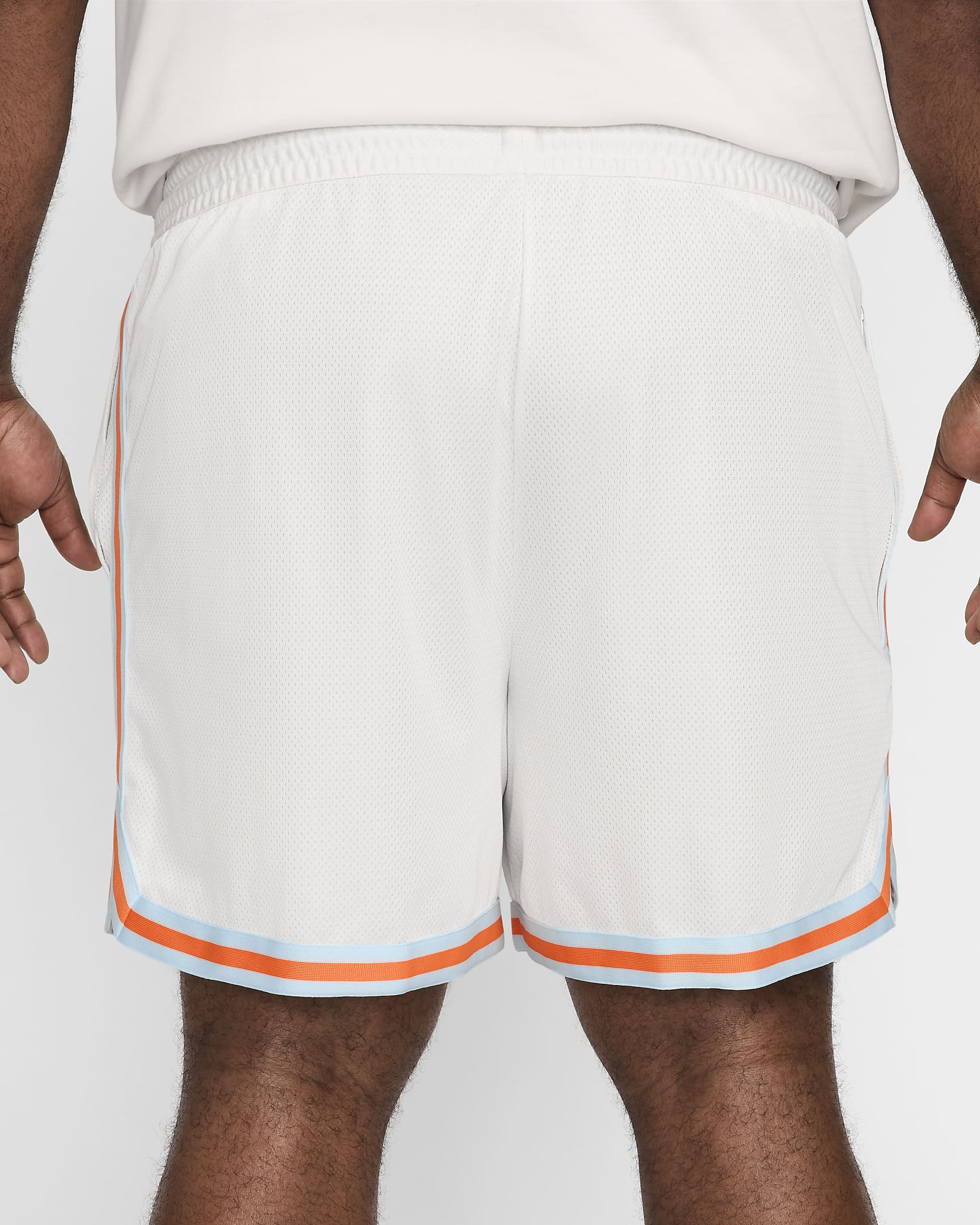 Shorts de básquetbol Dri-FIT de 15 cm para hombre Nike DNA - Fantasma/Azul glacial/Pizarra cenizo