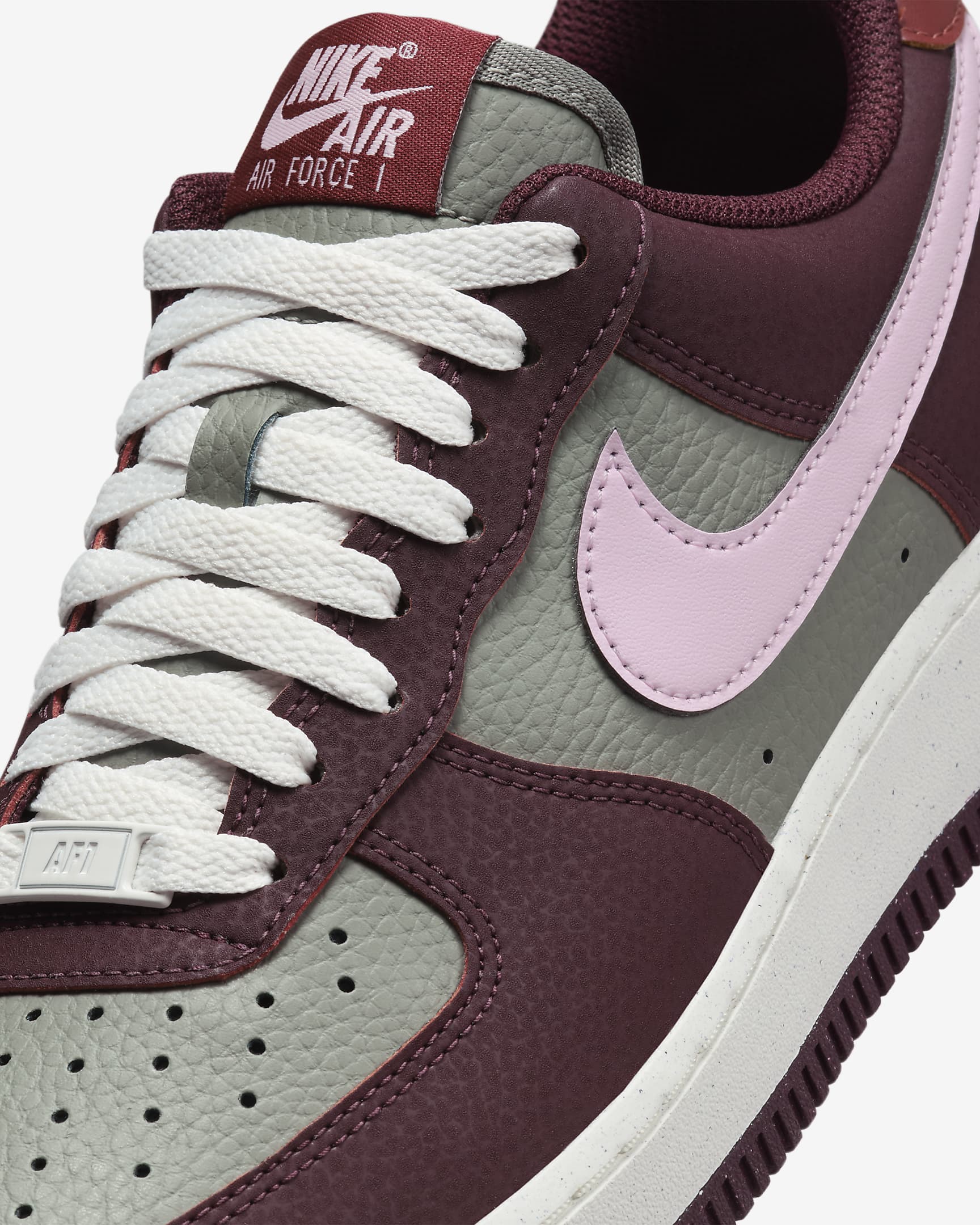 Buty damskie Nike Air Force 1 '07 Next Nature - Burgundy Crush/Dark Stucco/Sail/Pink Foam