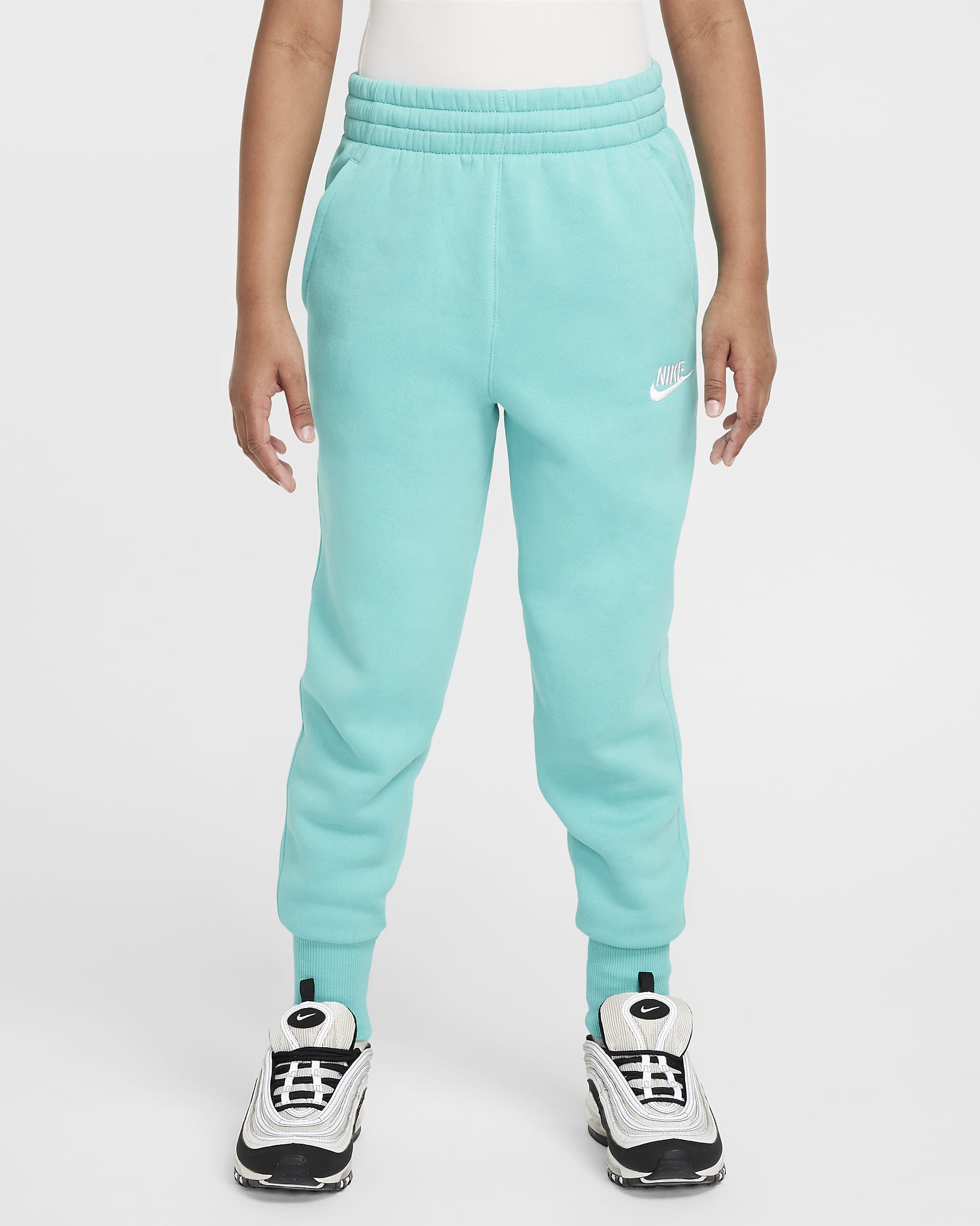 Pants ajustados de cintura alta para niñas talla grande Nike Sportswear Club Fleece - Escarcha verde/Escarcha verde/Blanco