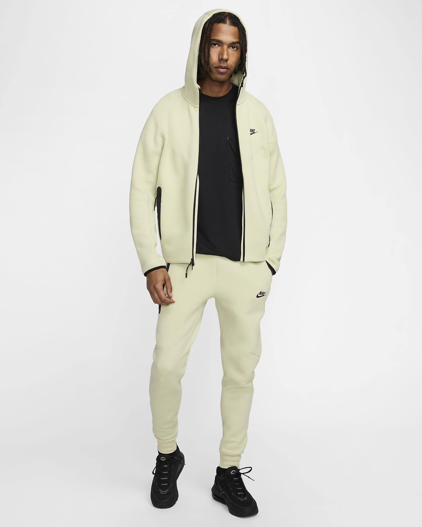 Nike Sportswear Tech Fleece Windrunner hettejakke til herre - Olive Aura/Svart