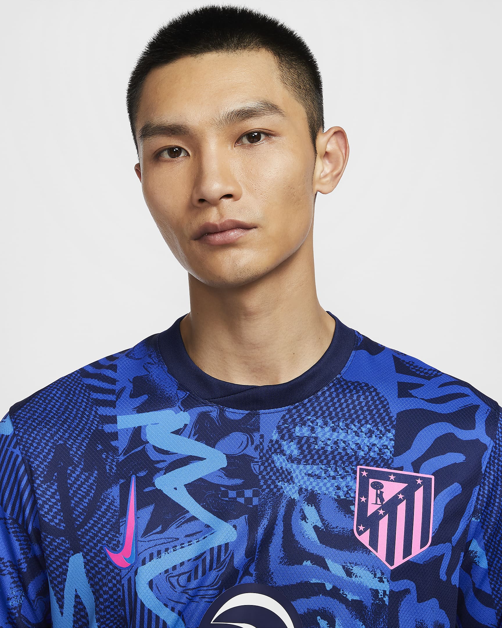 Camisola de futebol de réplica Nike Dri-FIT do terceiro equipamento Stadium Atlético de Madrid 2024/25 para homem - Azul Void/Rosa Glow