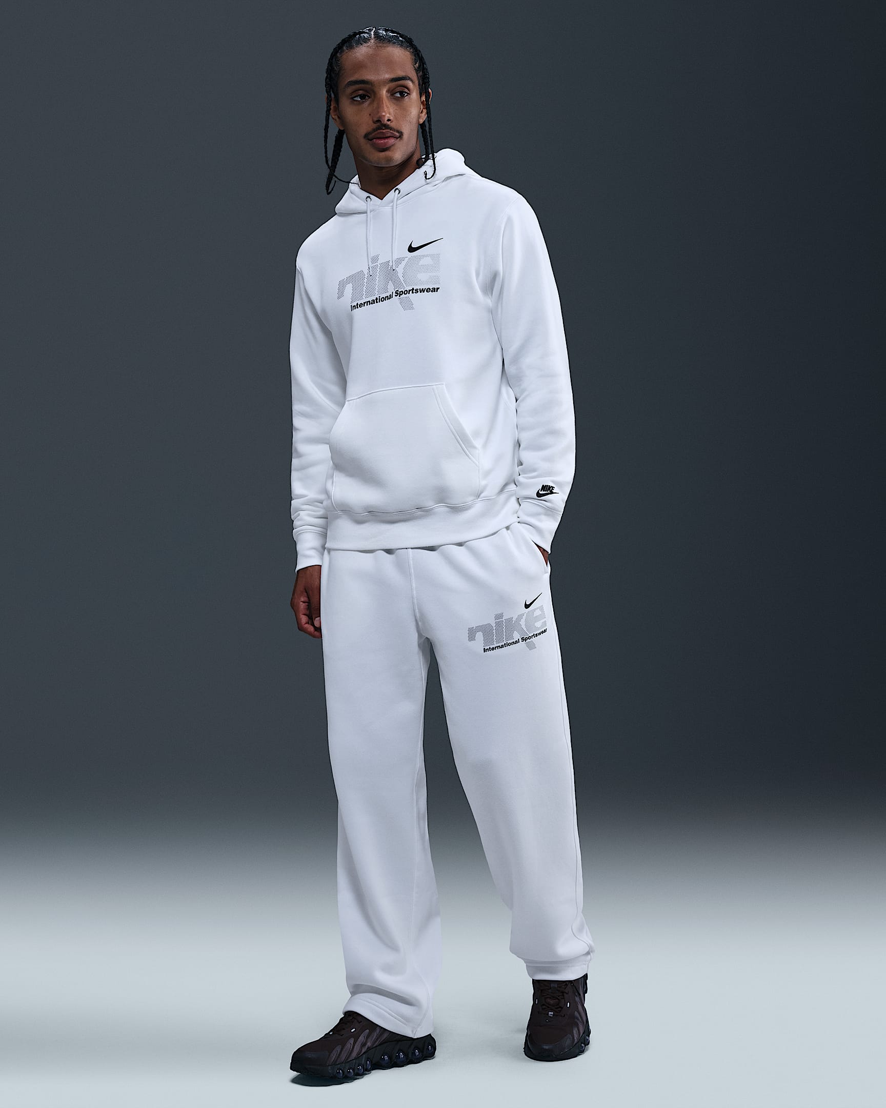 Nike Sportswear Club Men's Bungee Pants - White/Metallic Silver