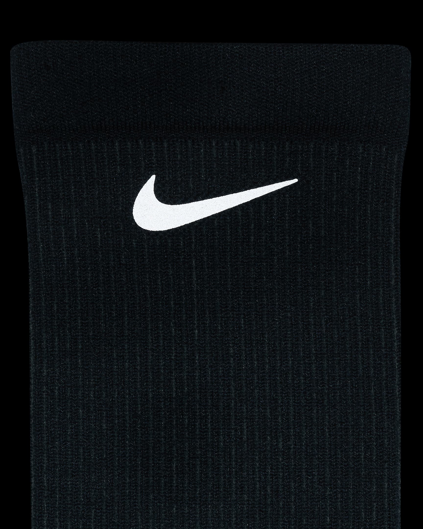 Nike Dri-FIT Trail-Running Crew Socks. Nike FI
