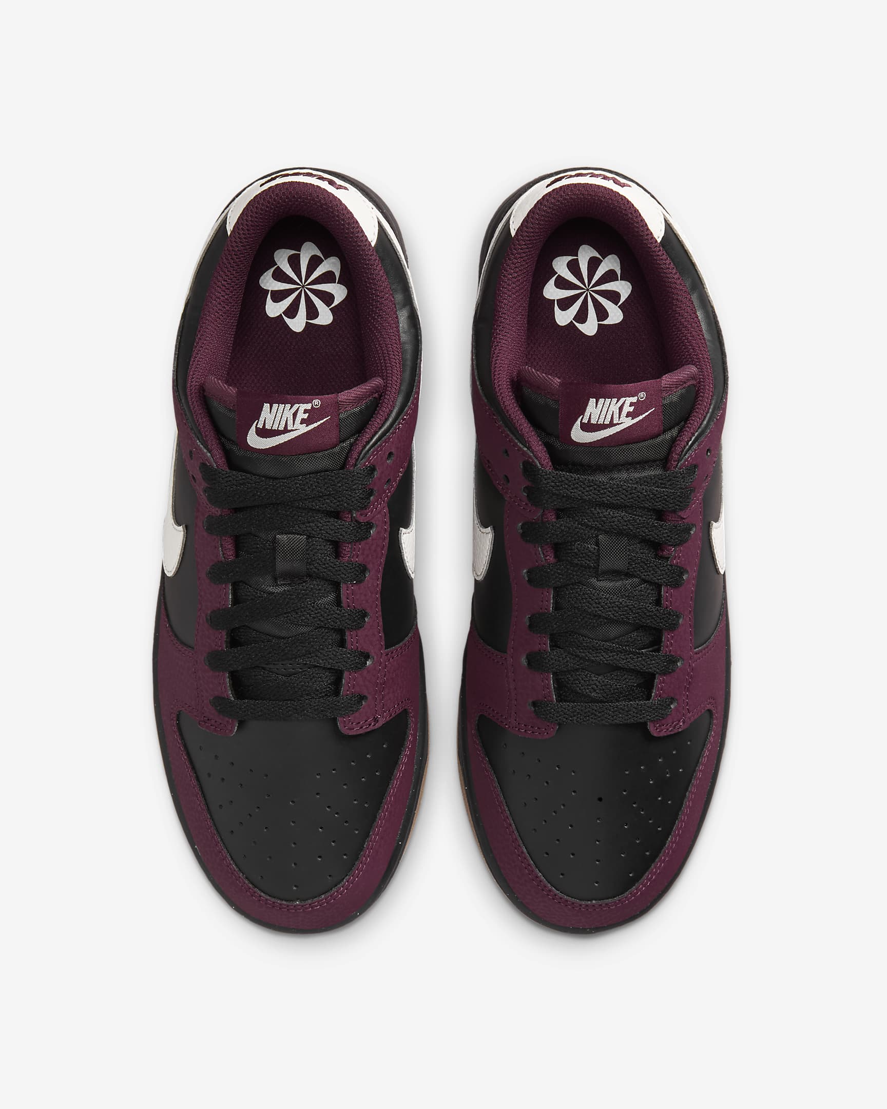 Sko Nike Dunk Low Next Nature för kvinnor - Burgundy Crush/Svart/Khaki/Phantom