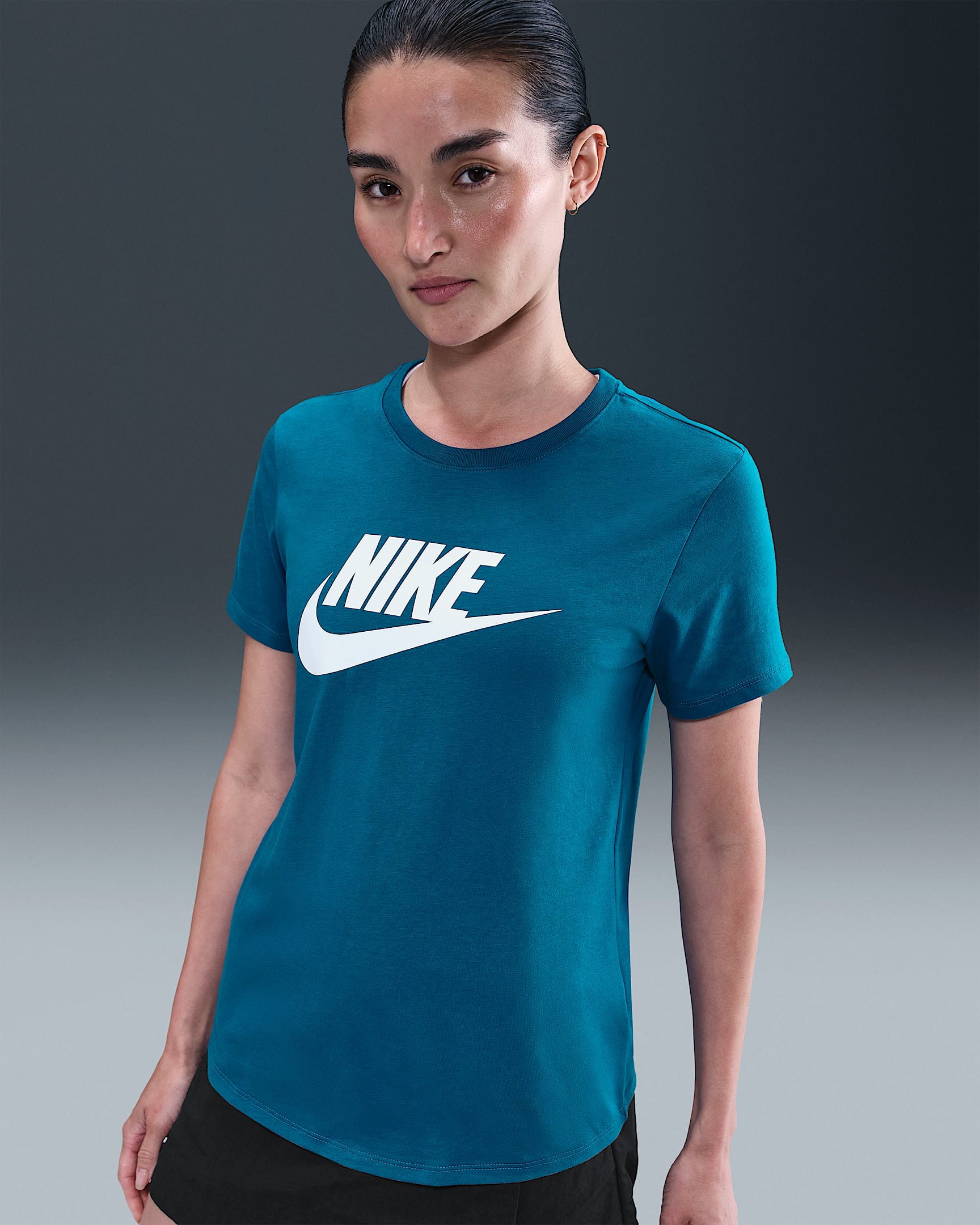 Nike Sportswear Essentials Women's Logo T-Shirt - Green Abyss/White