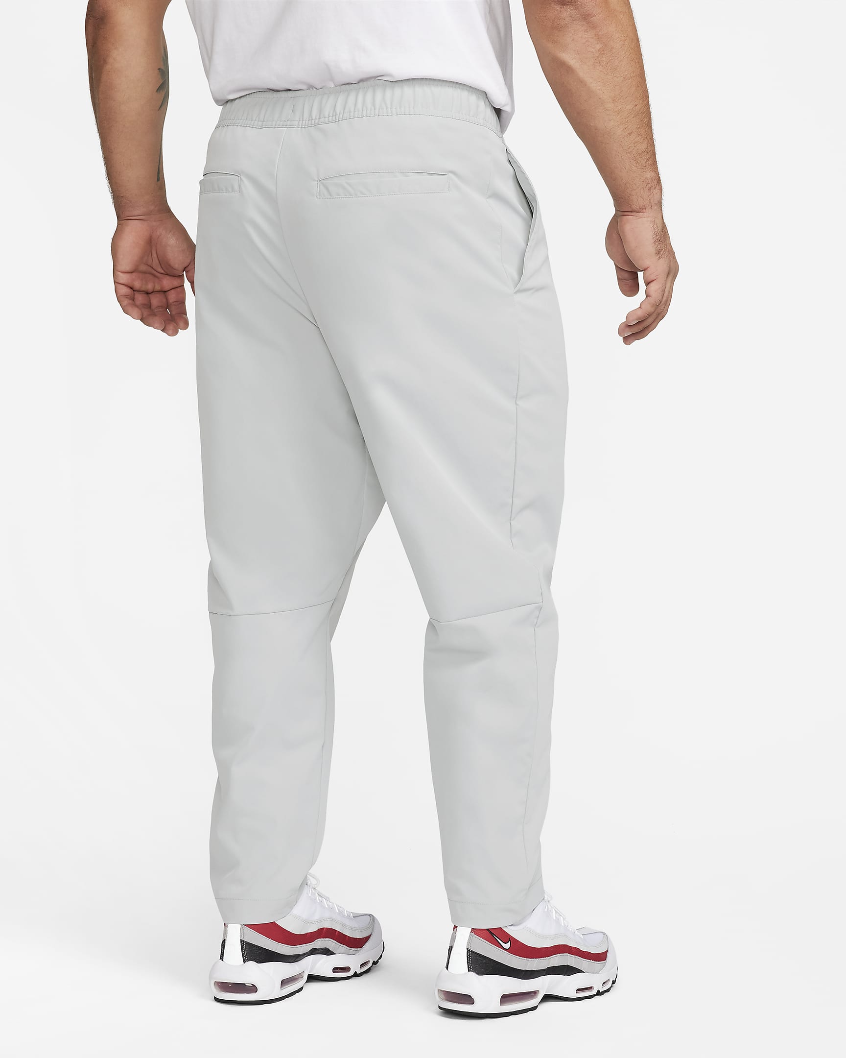 Nike Club Men's Woven TaperedLeg Trousers. Nike CA
