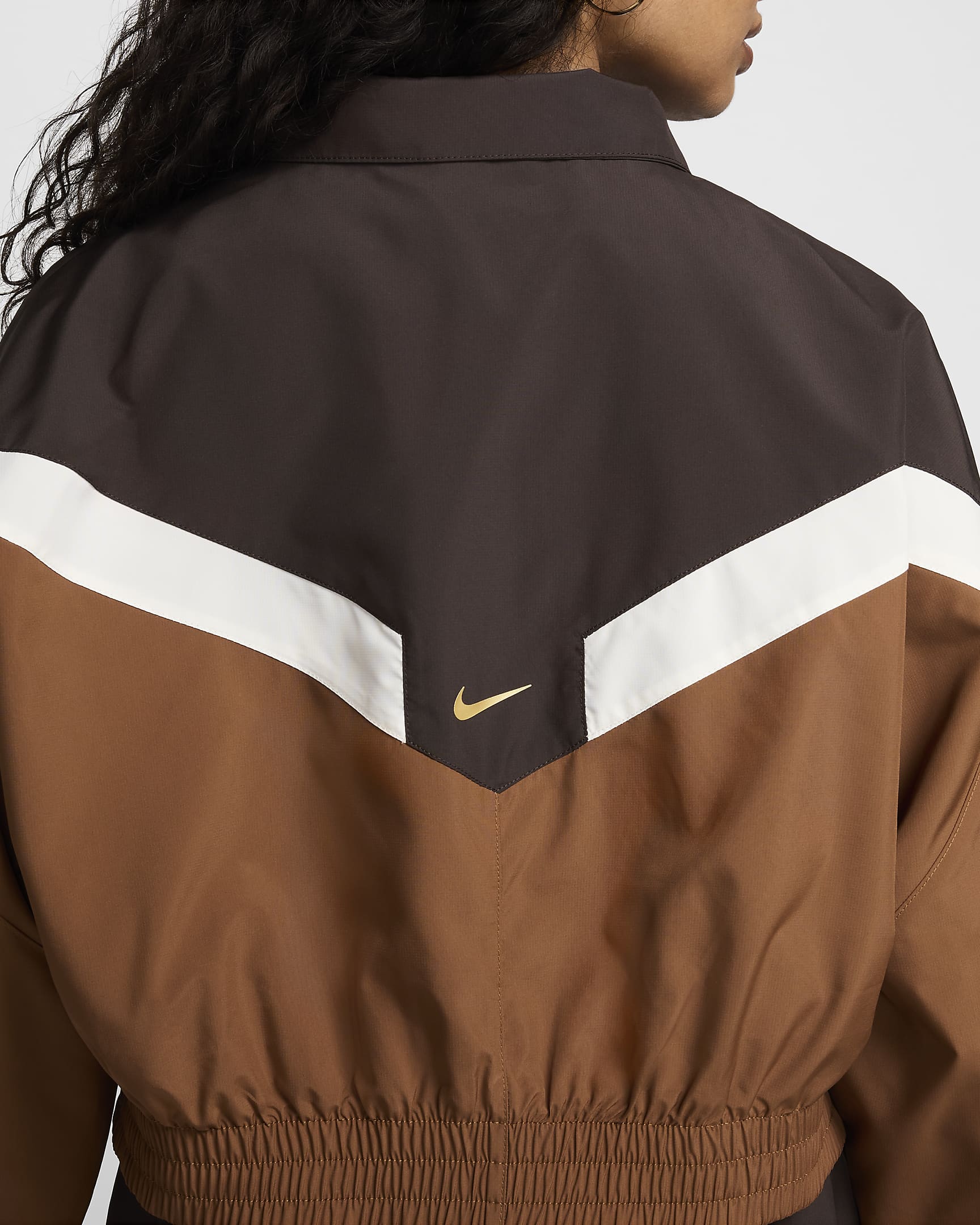 Casaco entrançado Nike Sportswear para mulher - Castanho Velvet/Light British Tan/Sail