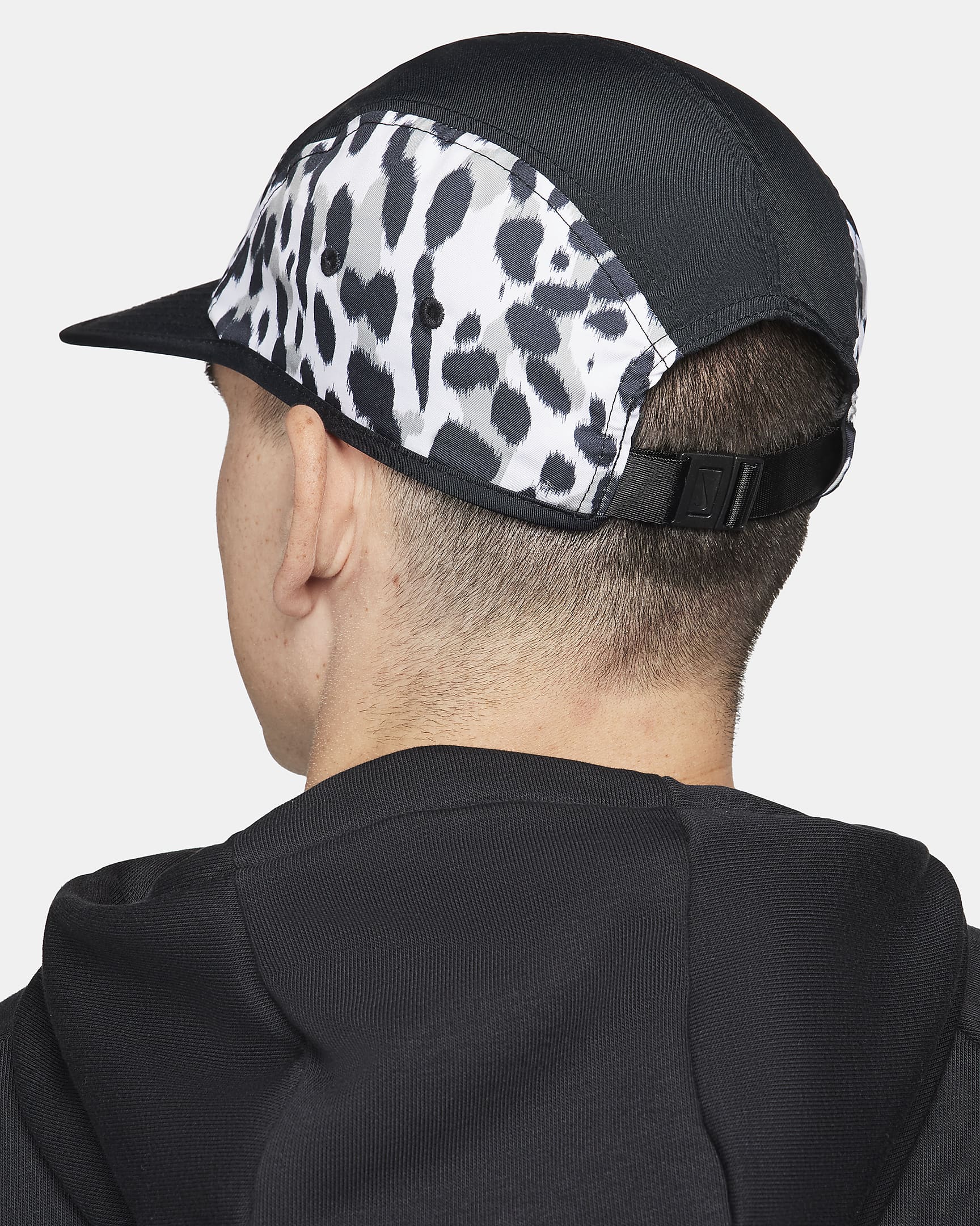 Nike Dri-FIT Fly Unstructured Flat-Bill Animal Print Cap - Black/Flat Silver/White/Black