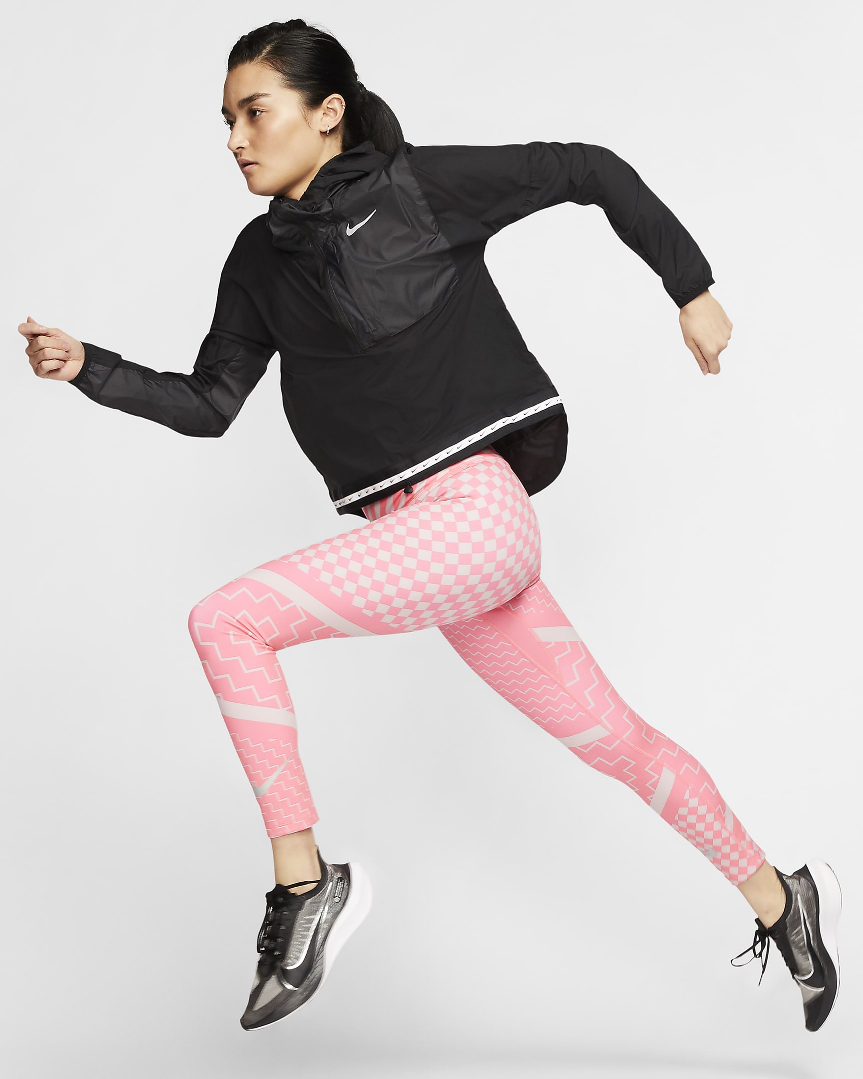 Nike Women's Lightweight Running Jacket. Nike IN
