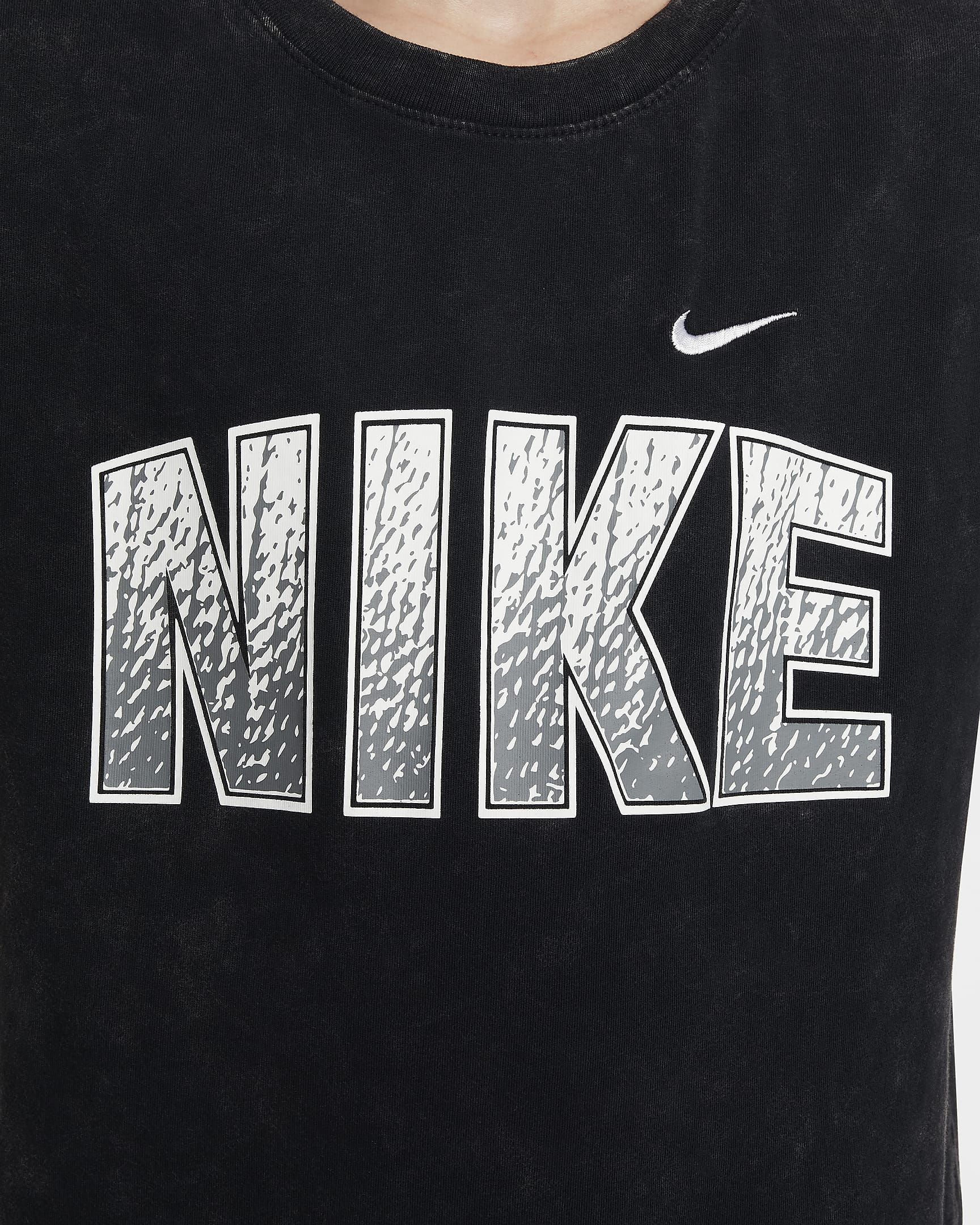 Nike Sportswear Big Kids' T-Shirt - Black