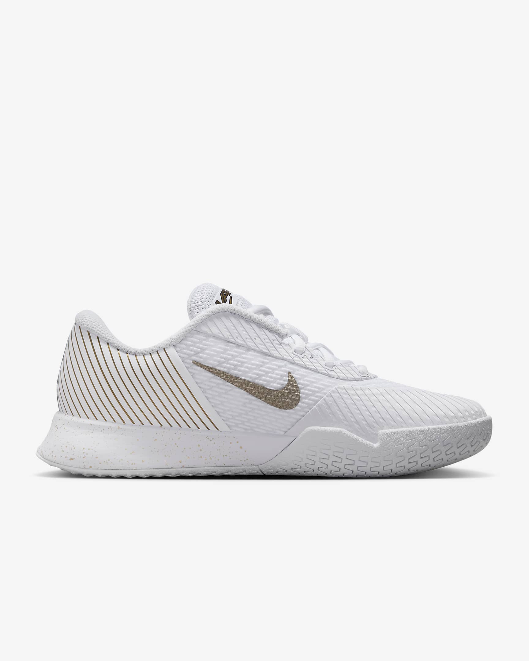 NikeCourt Vapor Pro 2 tennissko for hardcourt til herre - Hvit/Grand Purple/Metallic Gold Grain