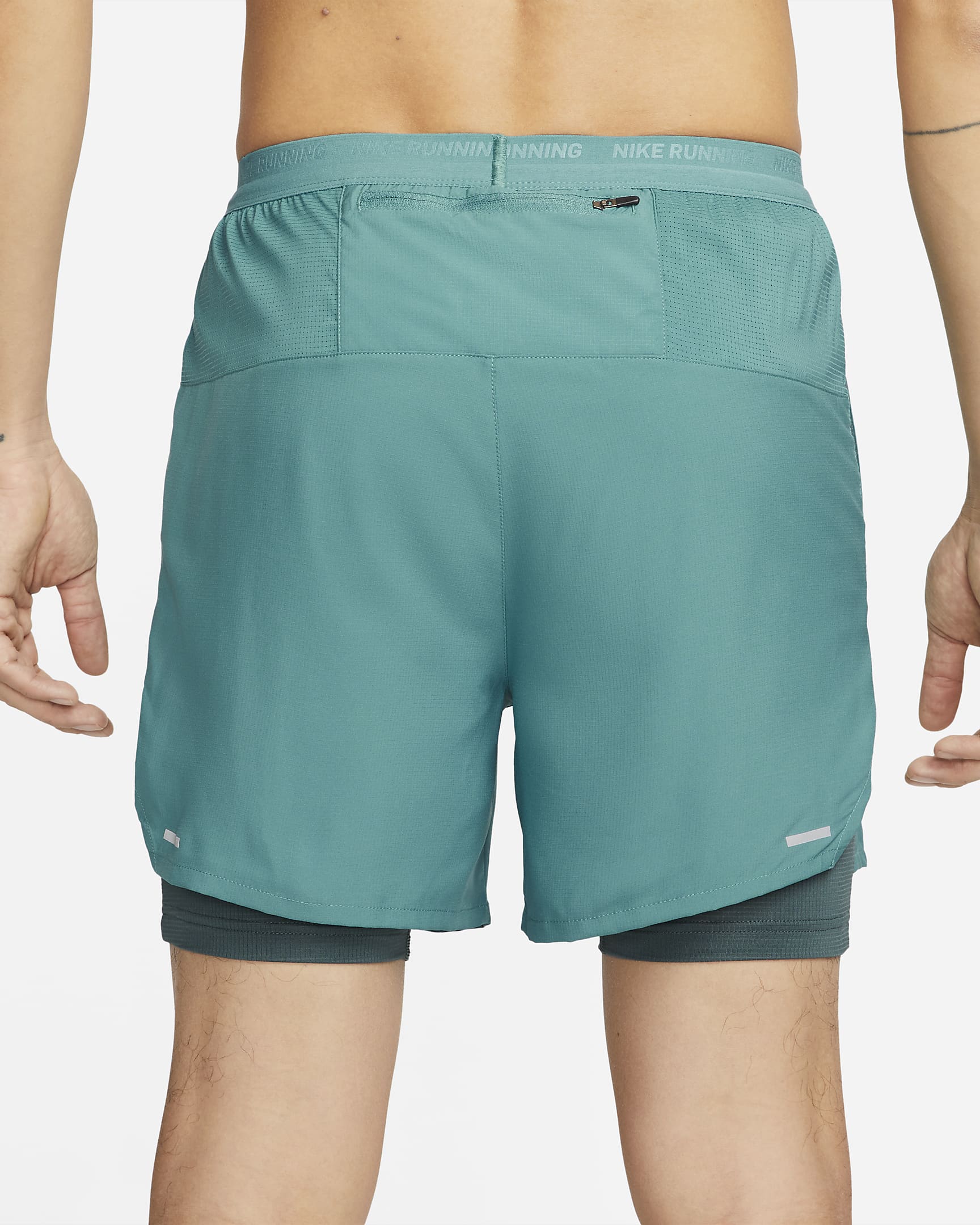 Shorts de running híbridos Dri-FIT de 12.5 cm para hombre Nike Stride - Azul verdoso mineral/Pícea descolorido/Pícea descolorido