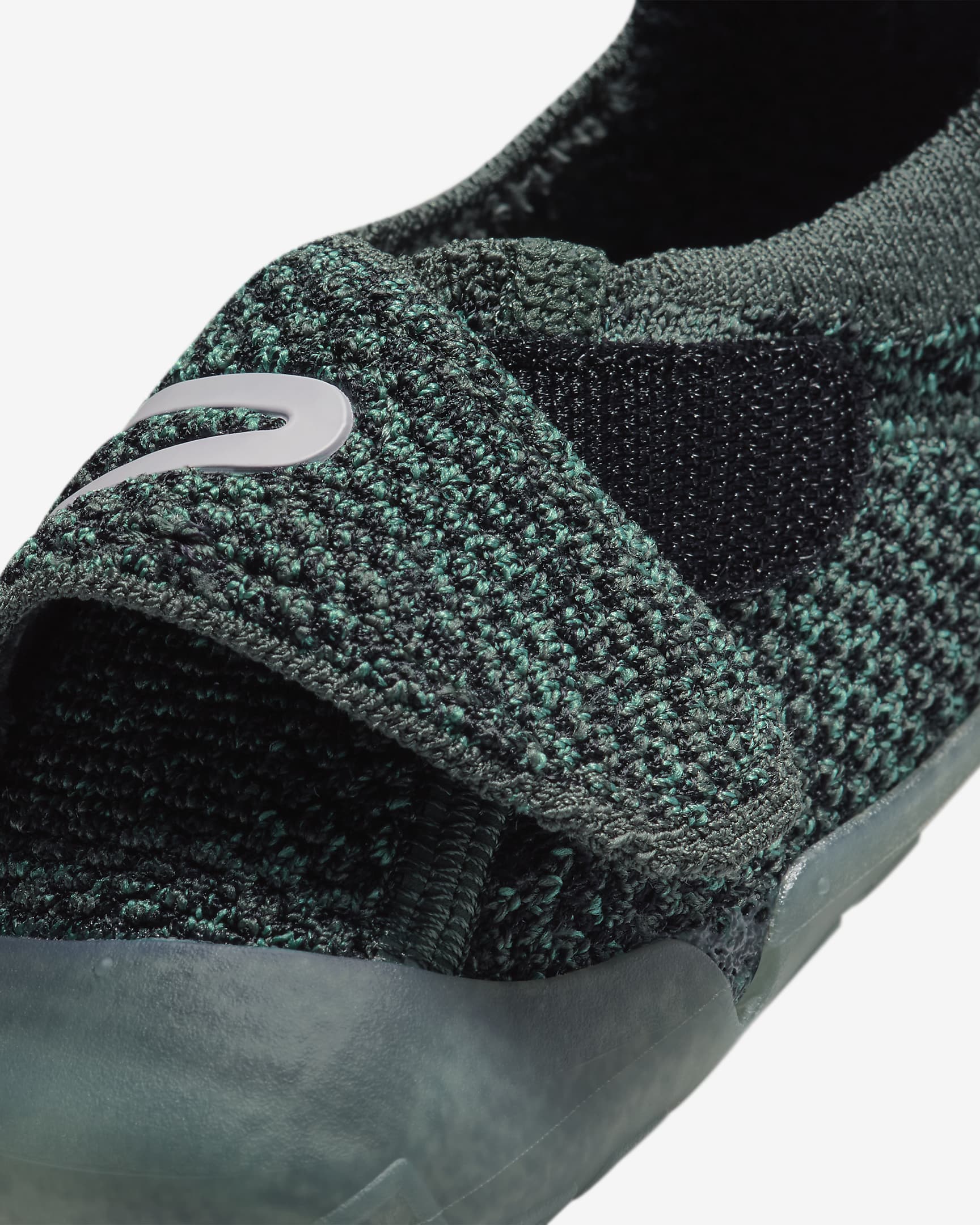 swoosh nike shoes