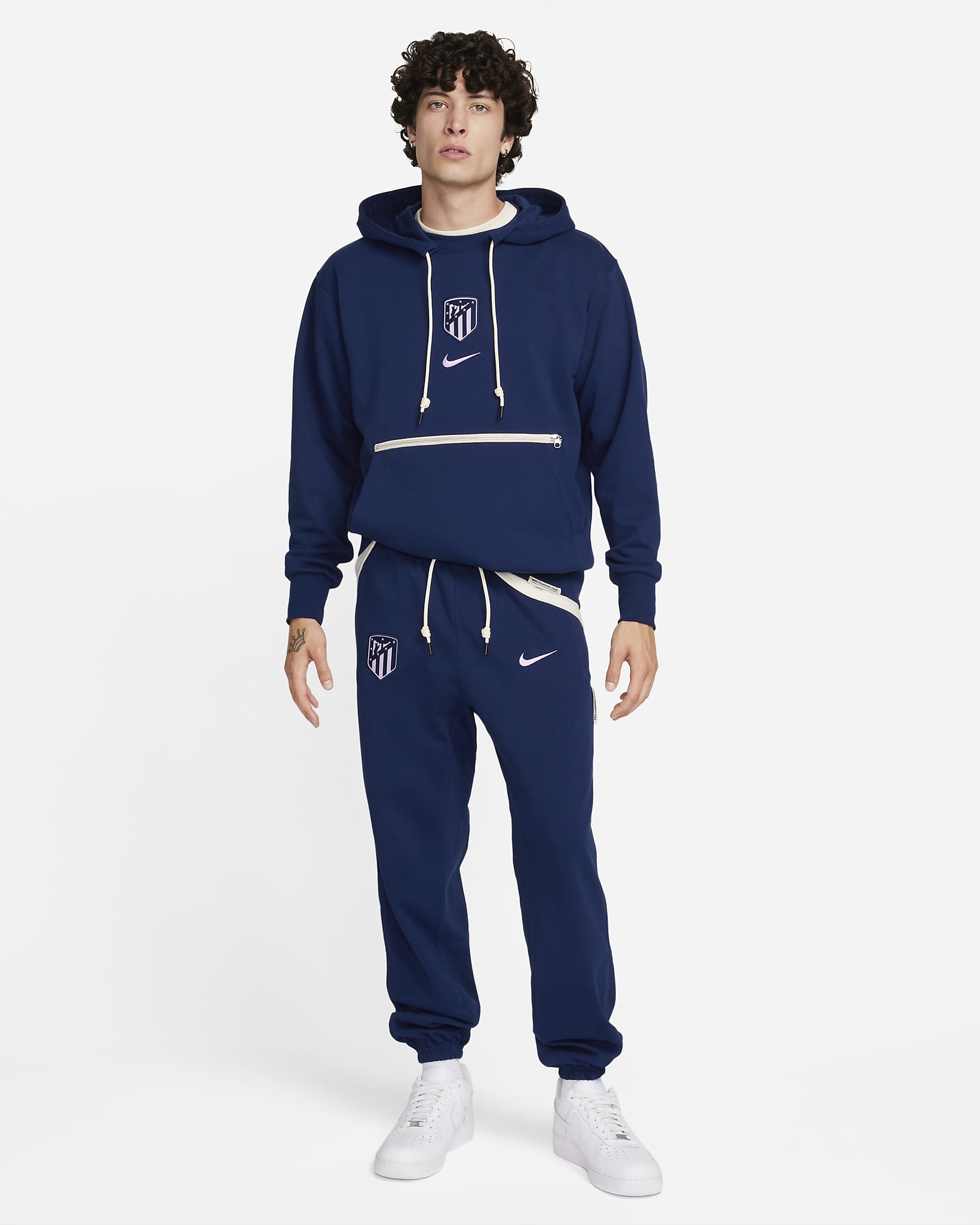 Atlético Madrid Standard Issue Men's Nike Football Pants. Nike HR